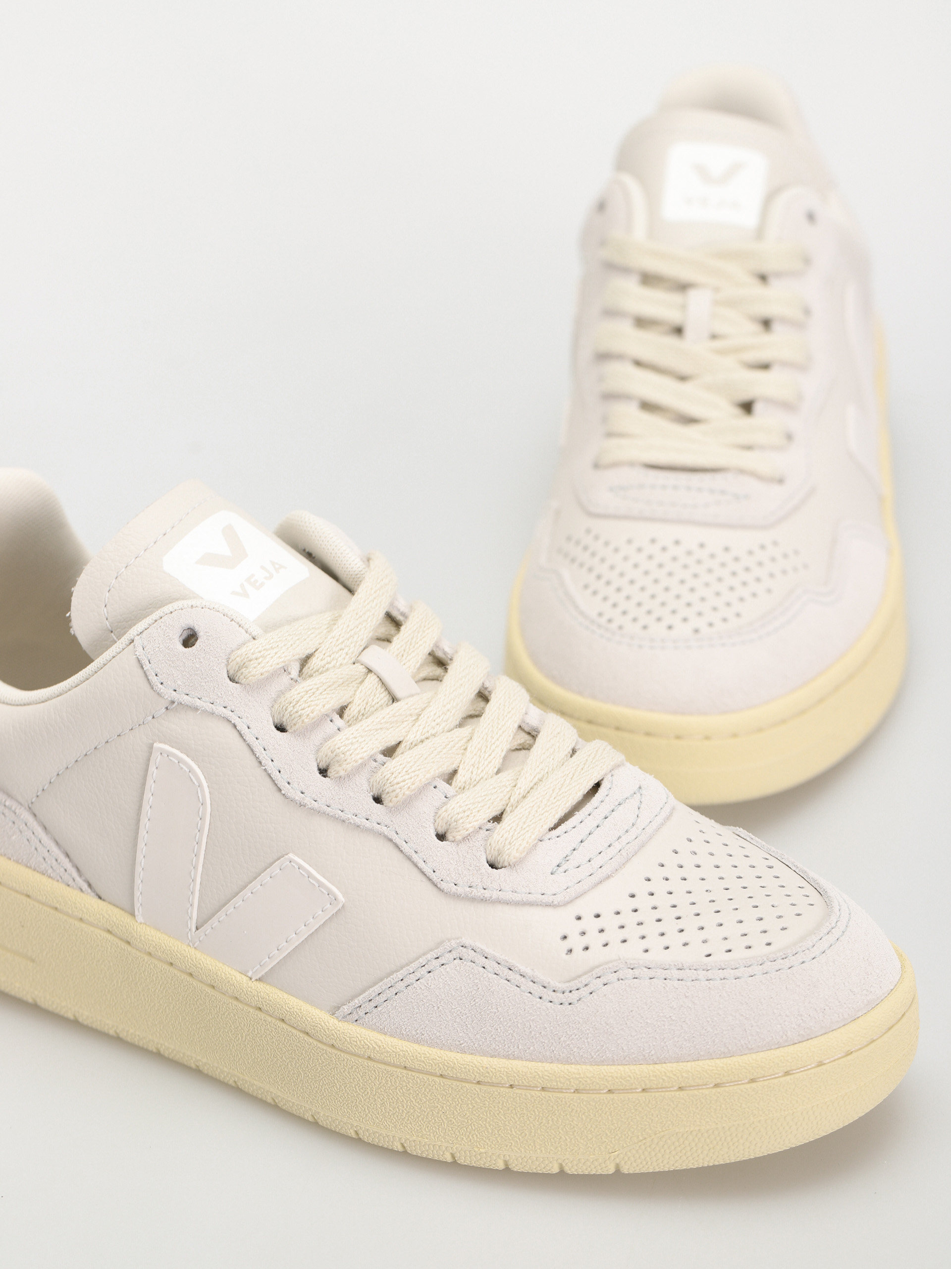 Veja V-90 Schuhe Wmn (gravel white)