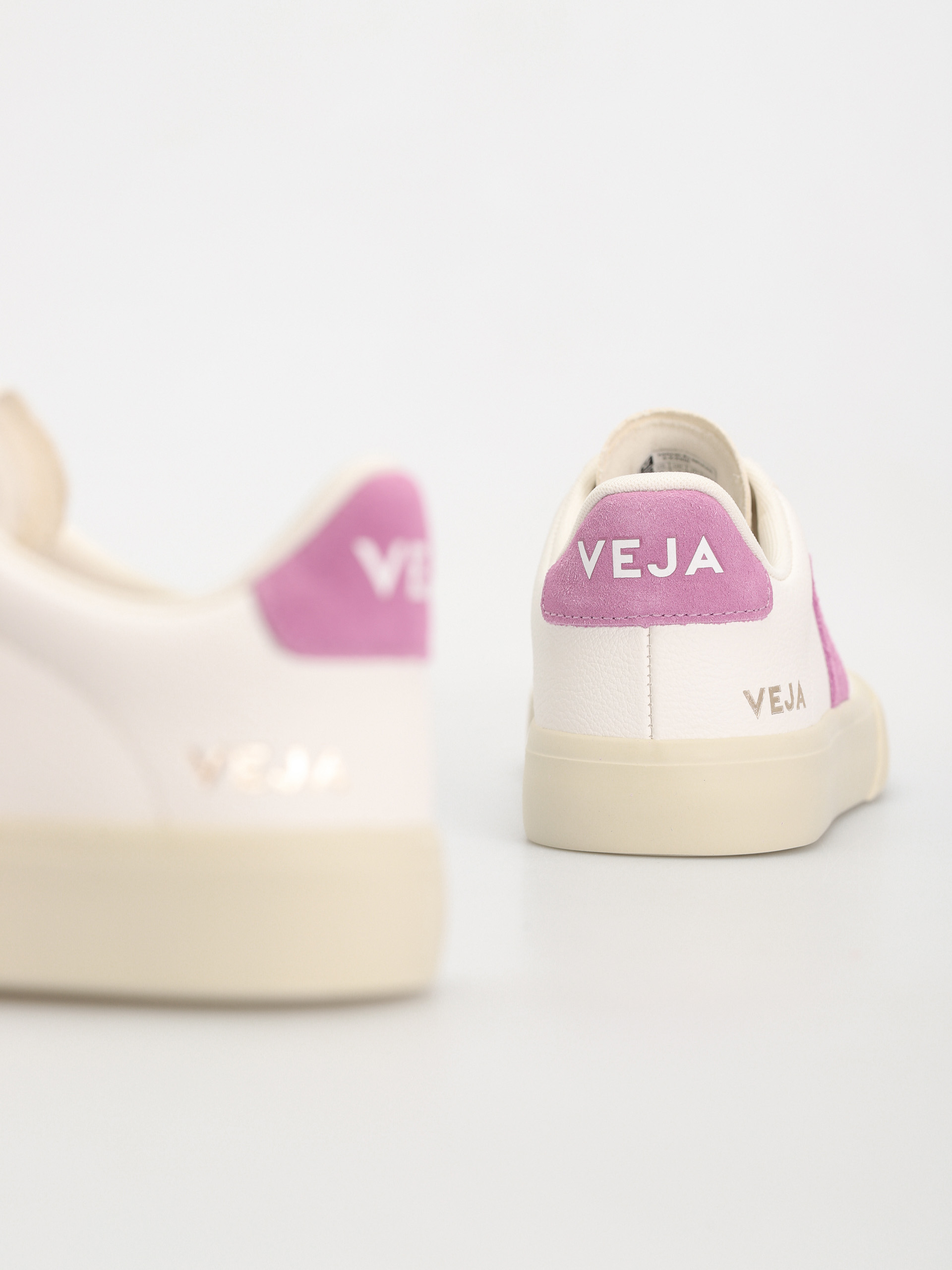 Veja Shoes Campo Wmn white (extra white mulberry)