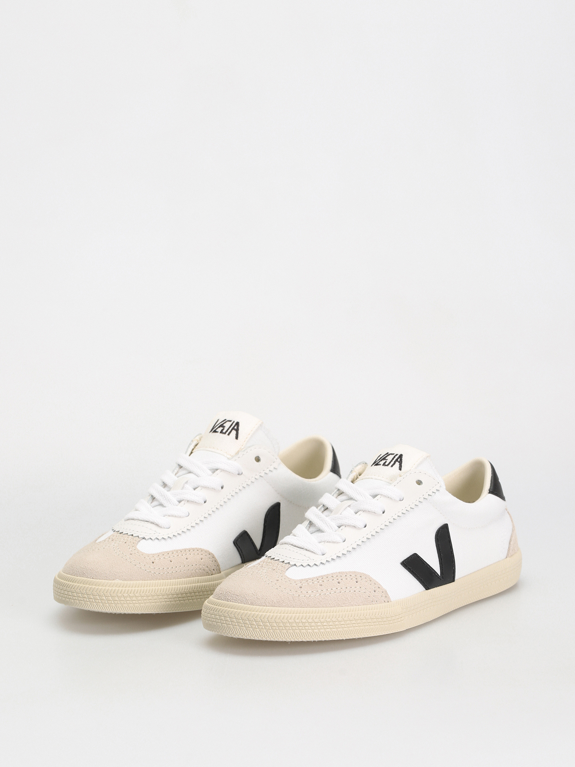 Veja Shoes Volley Wmn (white black)