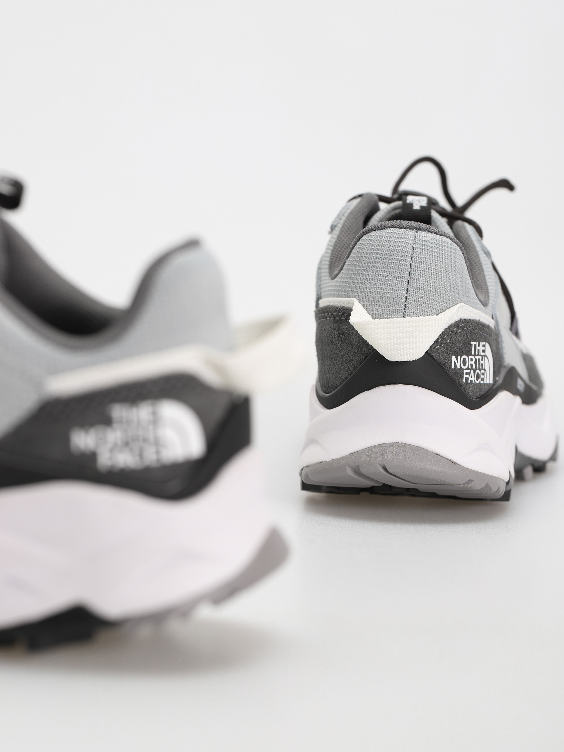 [THE NORTH FACE] W VECTIV TARAVAL TECH ☆大人気☆ Women's VECTIV Taraval Tech Shoes | The North Face