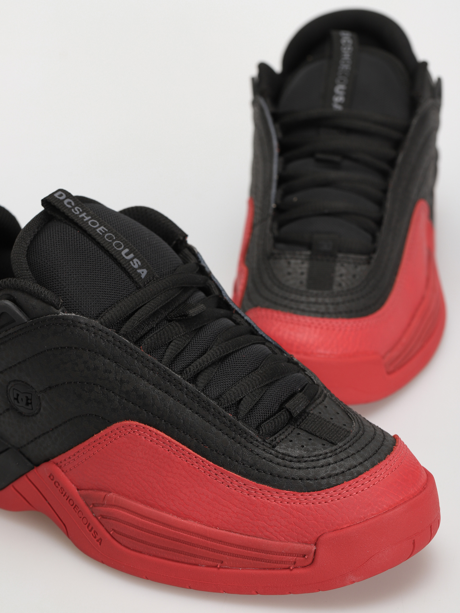 DC Williams Og Shoes (black/red)