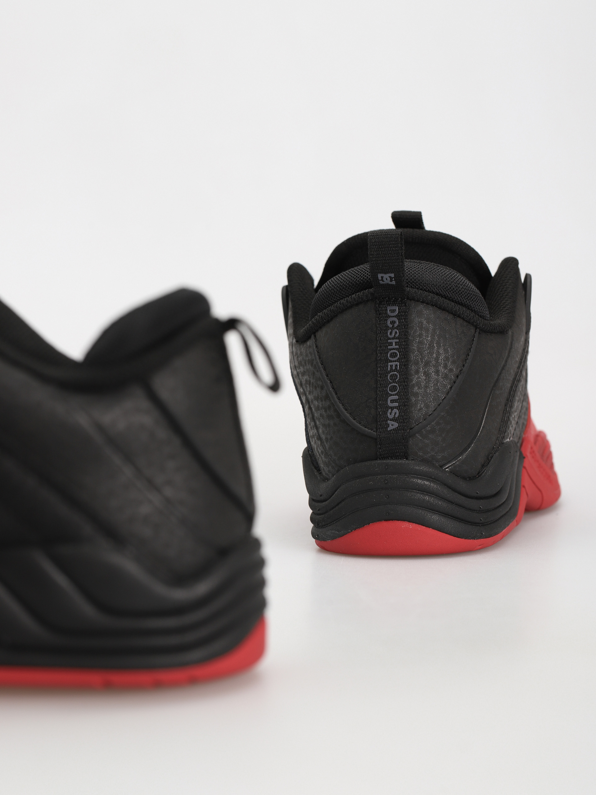 DC Williams Og Shoes (black/red)