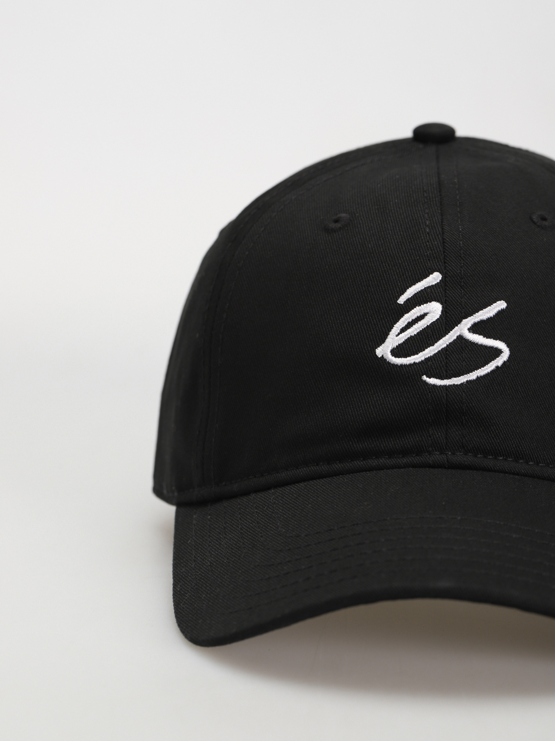 eS Mini Script Clipback Cap (black)