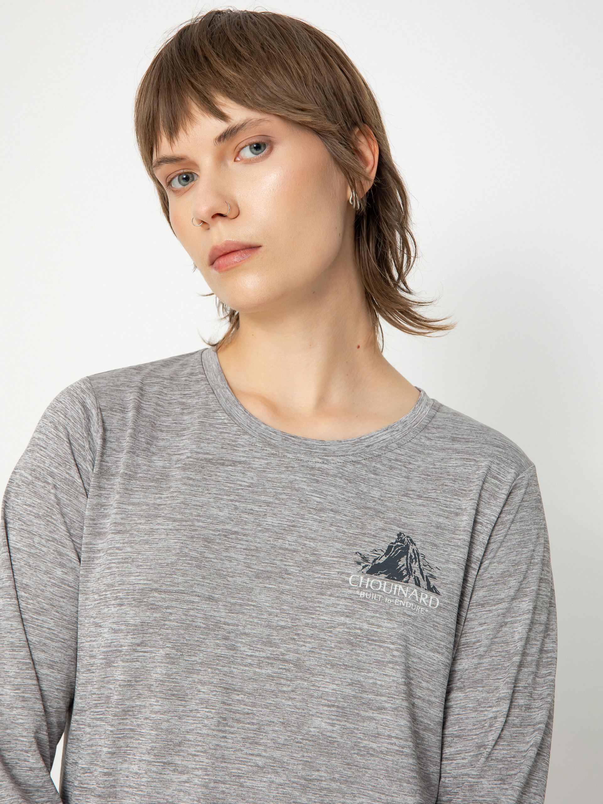 Patagonia Cap Cool Daily Graphic Wmn Longsleeve (chouinard crest feather grey)