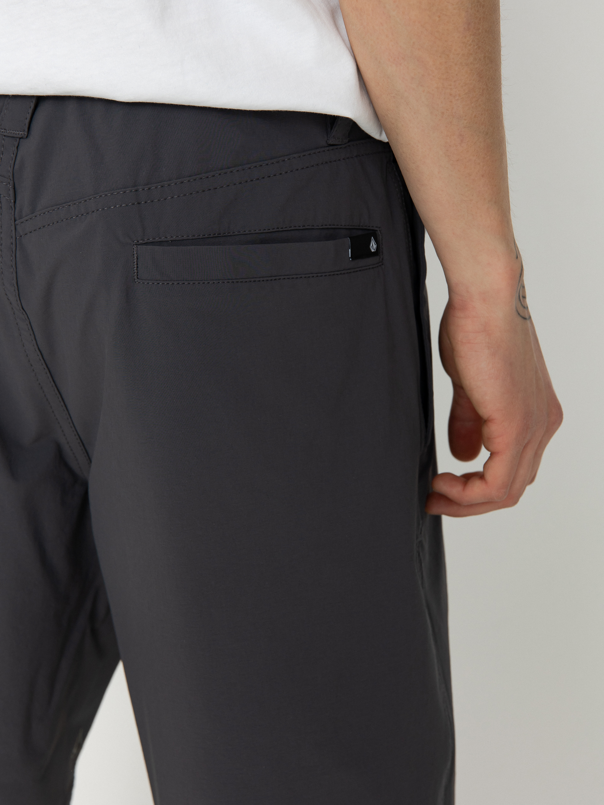 Volcom Voltripper Hybrid 20 Shorts (asphalt black)