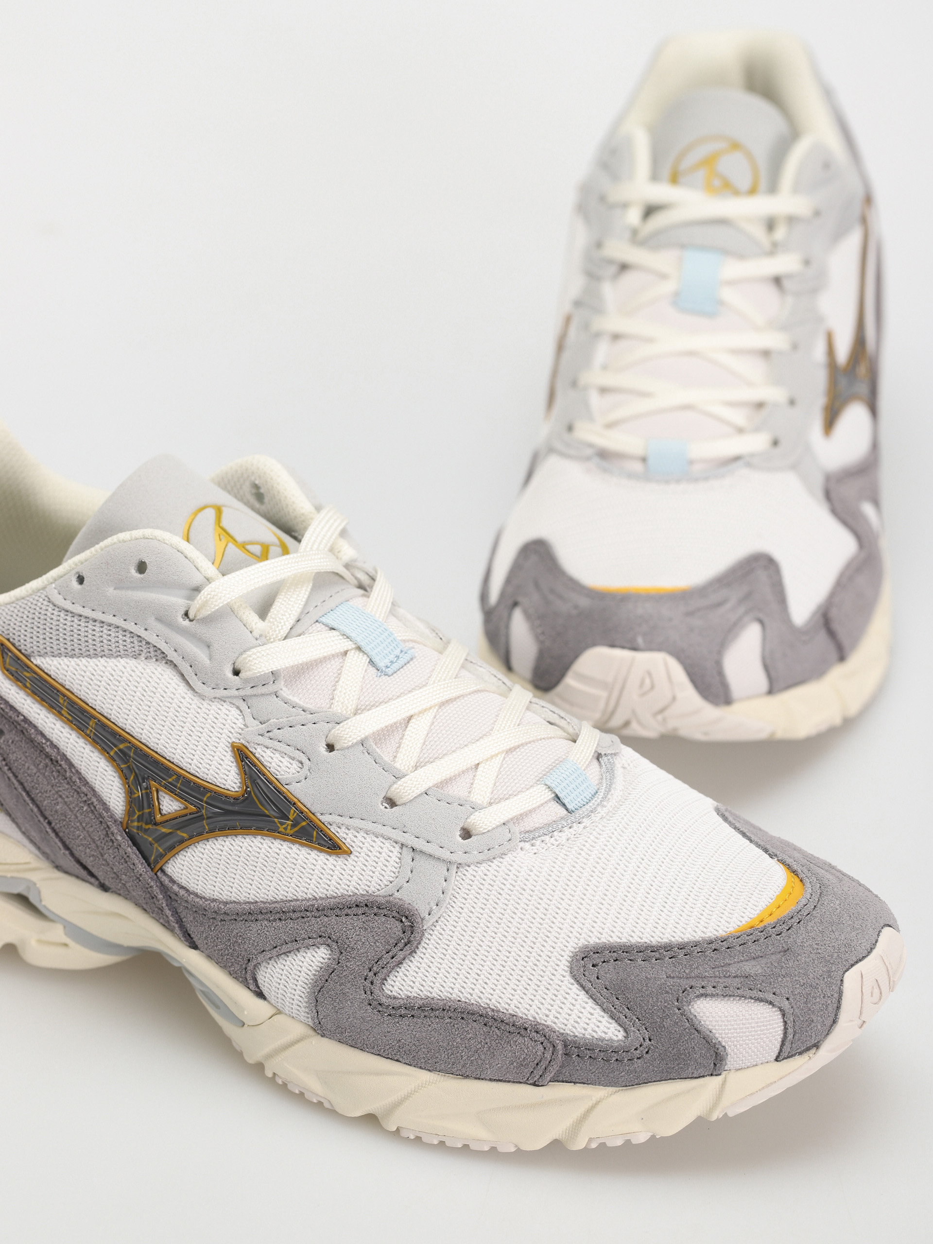 Mizuno Schuhe Wave Rider 10 (nimbus cloud/black oyster/quiet shade)