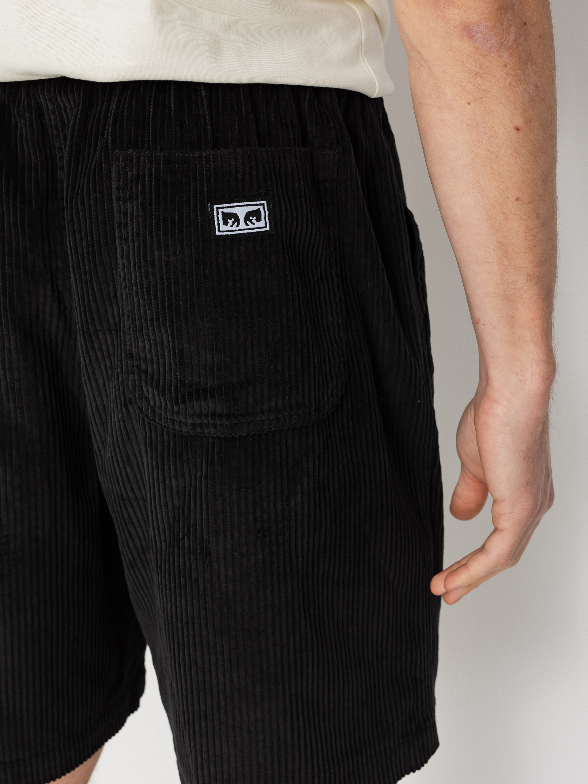 OBEY Easy Relaxed Corduroy Shorts (digital black)