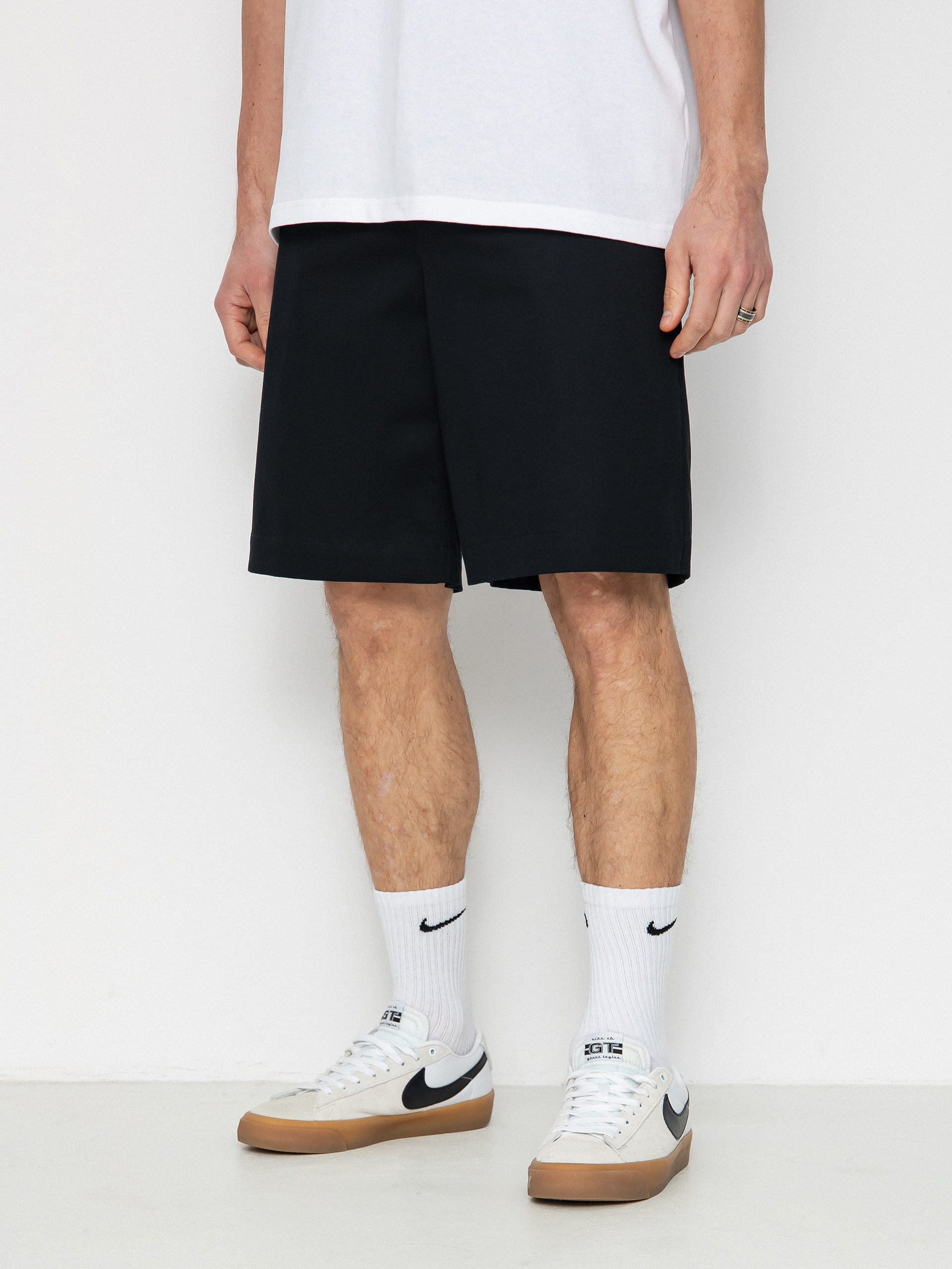 Nike SB El Chino Shorts (black)