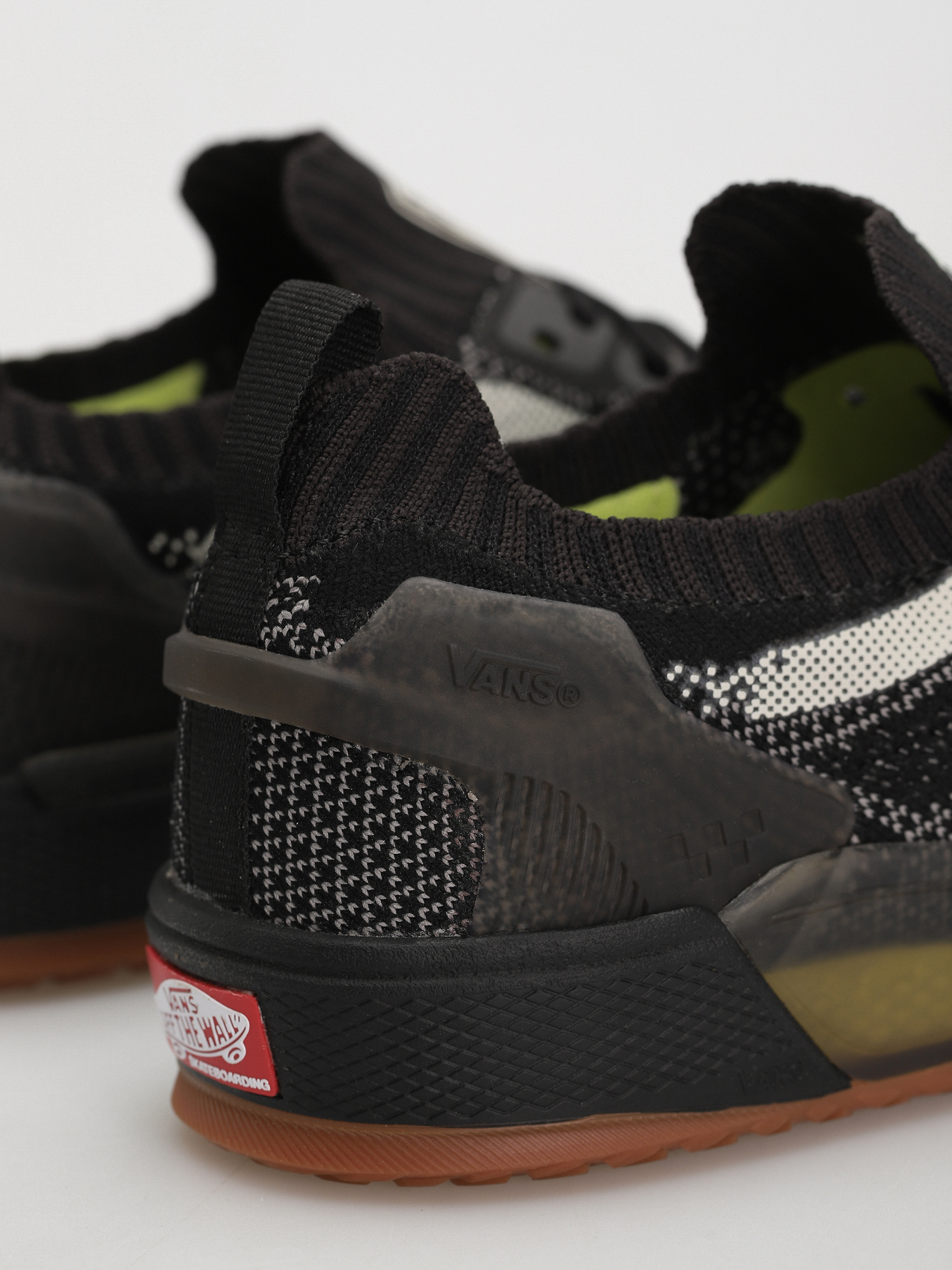 Vans Ave 2.0 Knit Schuhe (black/carbon)