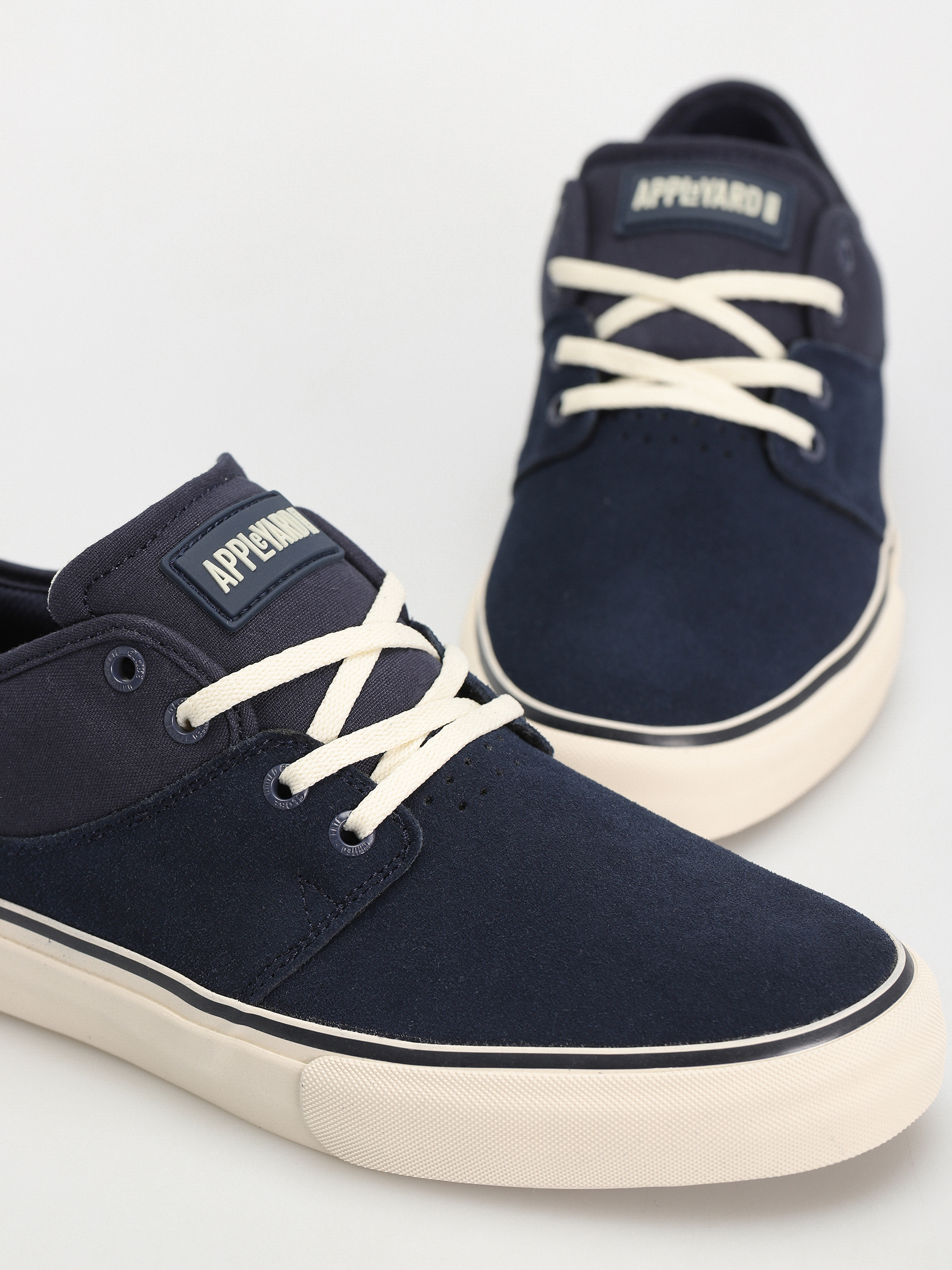 Globe Shoes Mahalo (navy/antique)