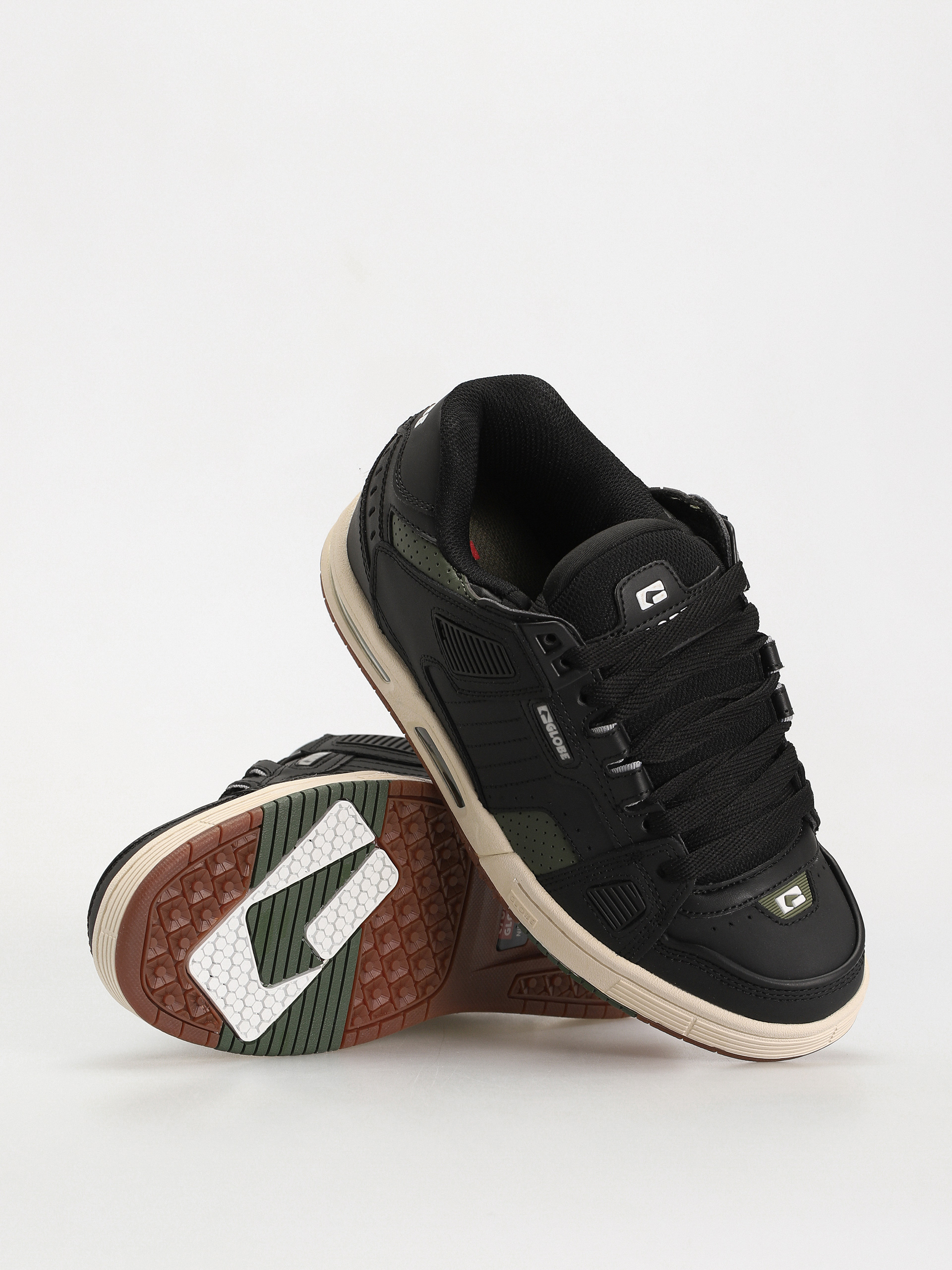 Globe Shoes Sabre (black/combat)