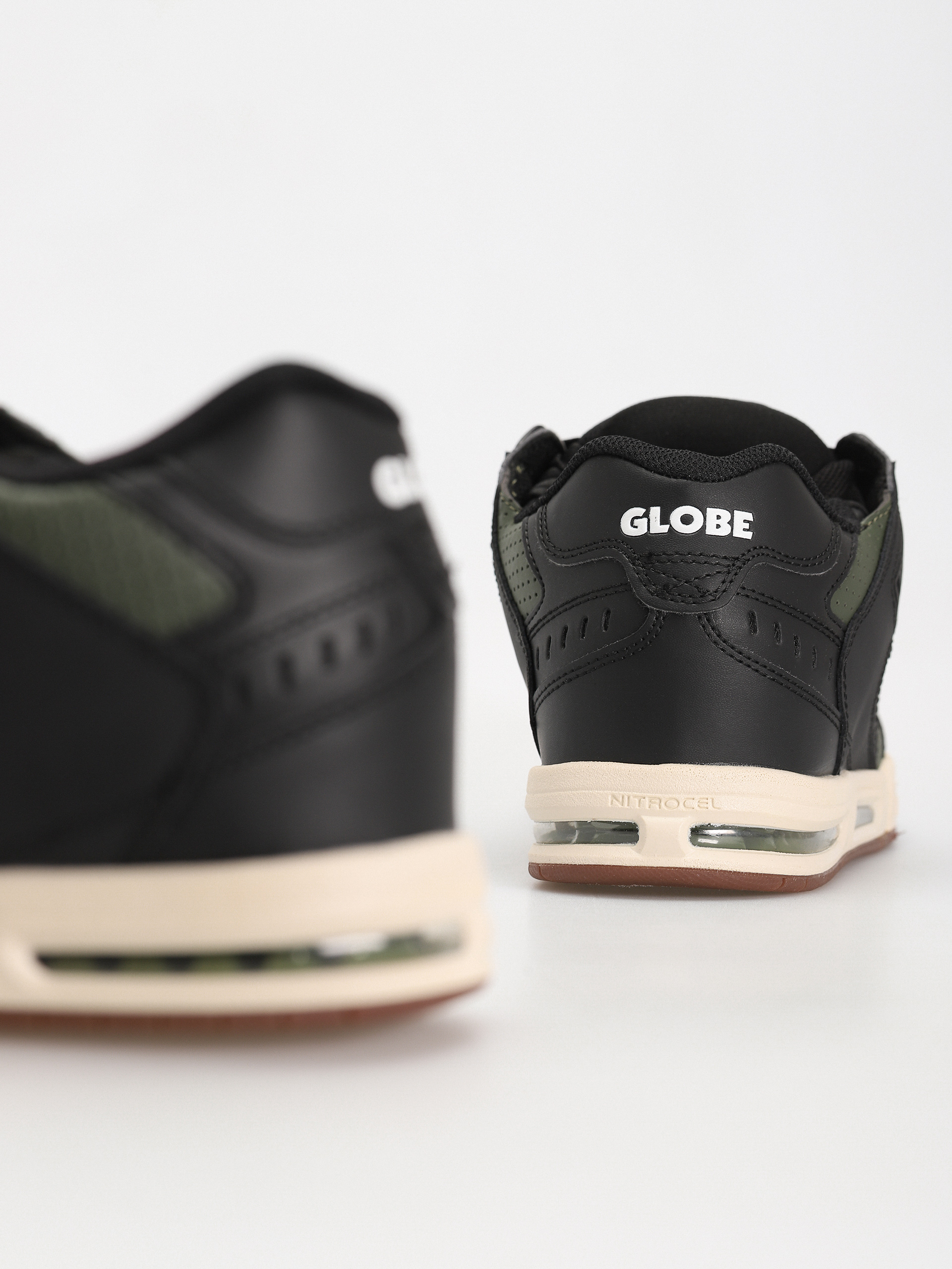 Globe Shoes Sabre (black/combat)