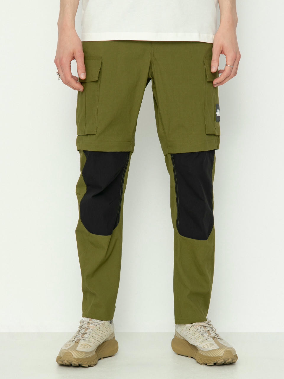 The North Face Pants Nse Conv Cargo (forest olive/tnf black)