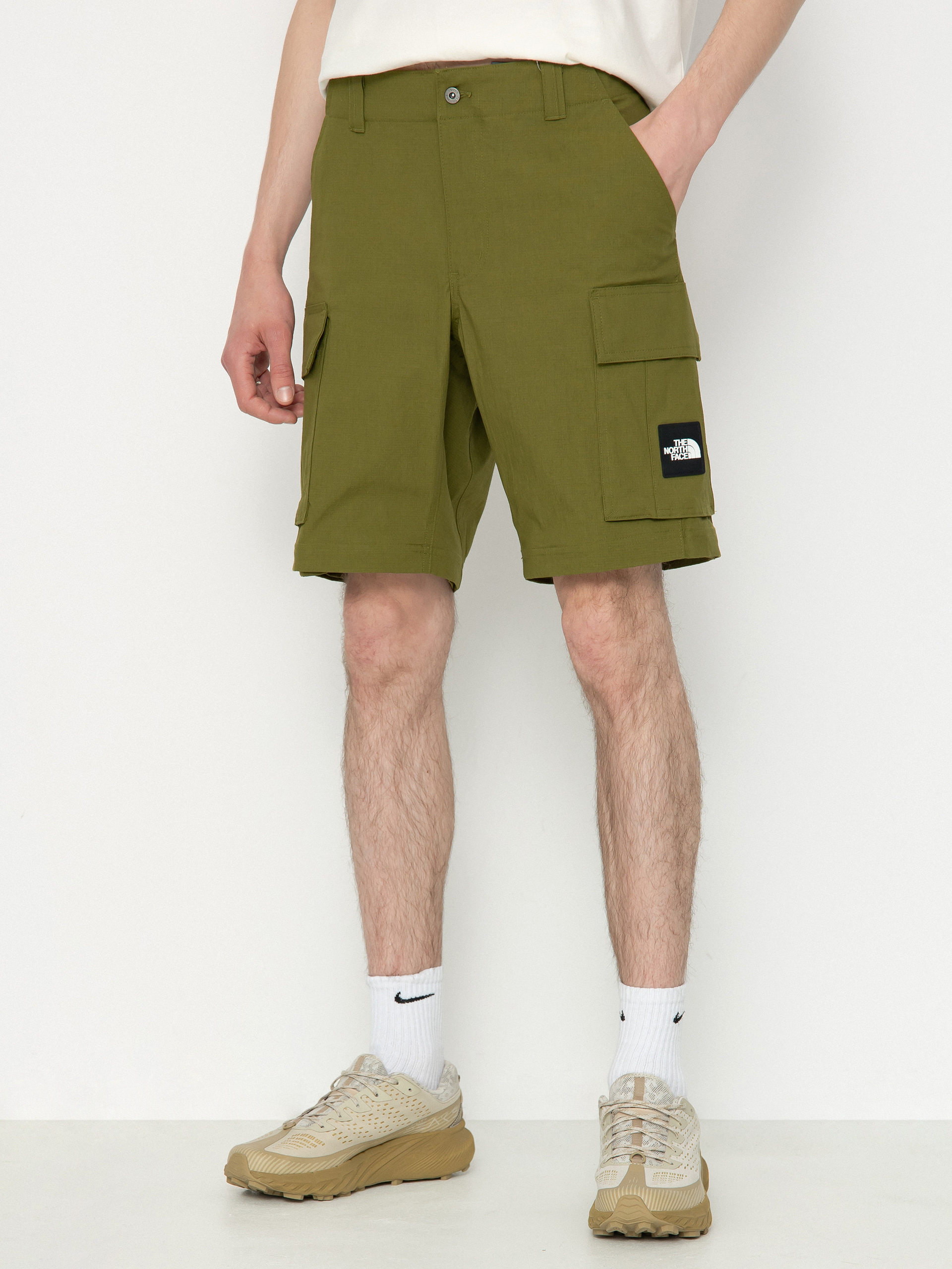 The North Face Pants Nse Conv Cargo (forest olive/tnf black)