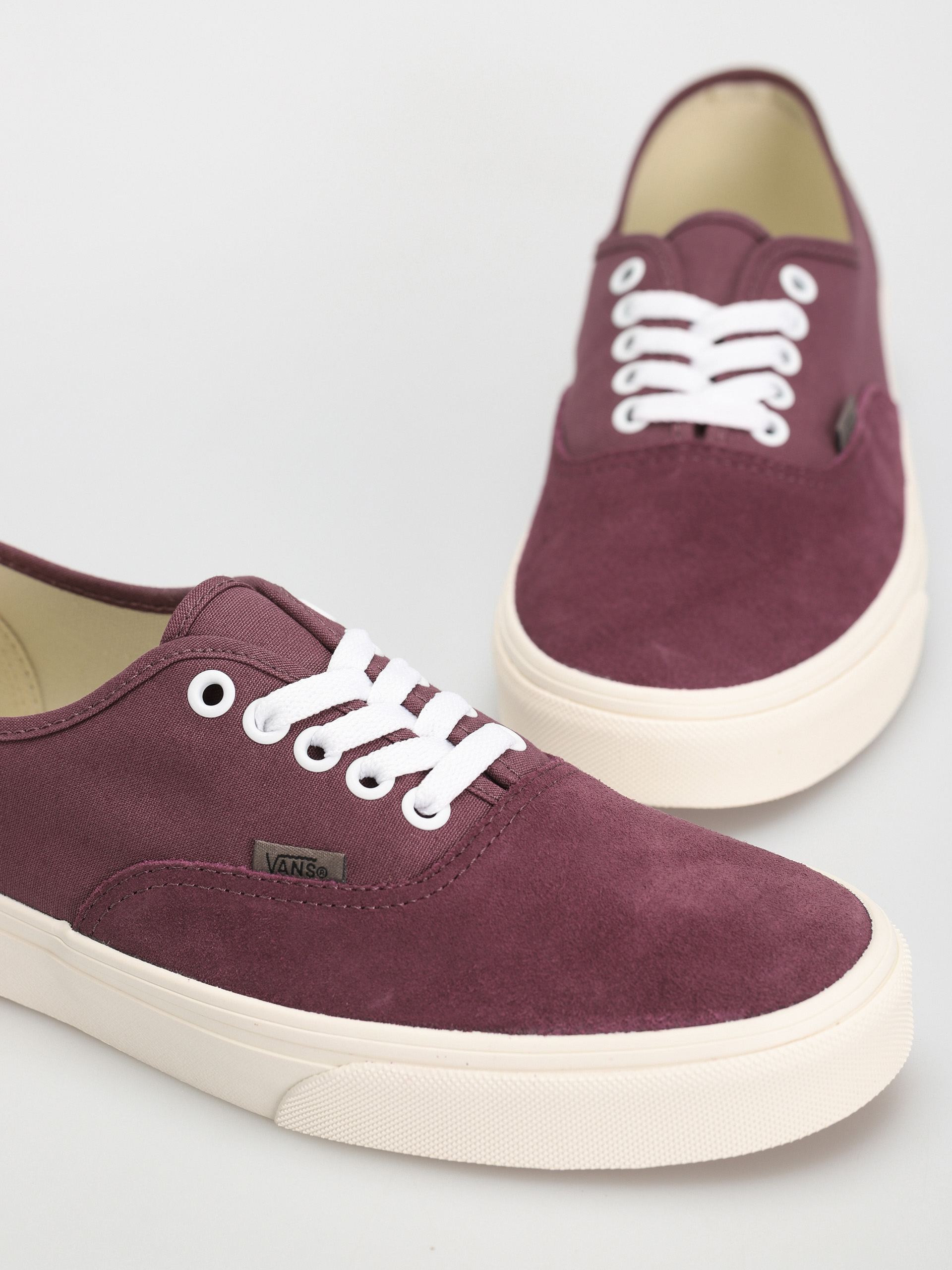 Vans Authentic Shoes (canvas/suede plum wine)