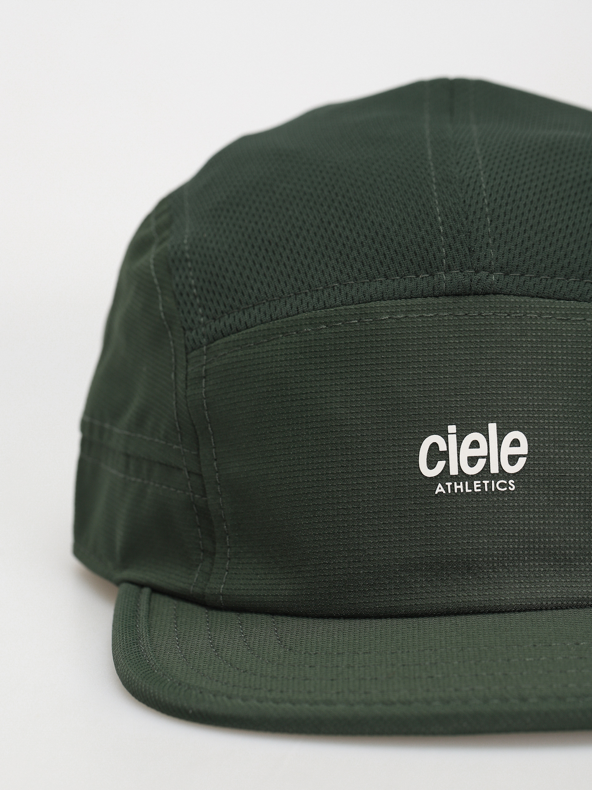 Ciele Athletics ALZCap Athletics Small Cap (acres)