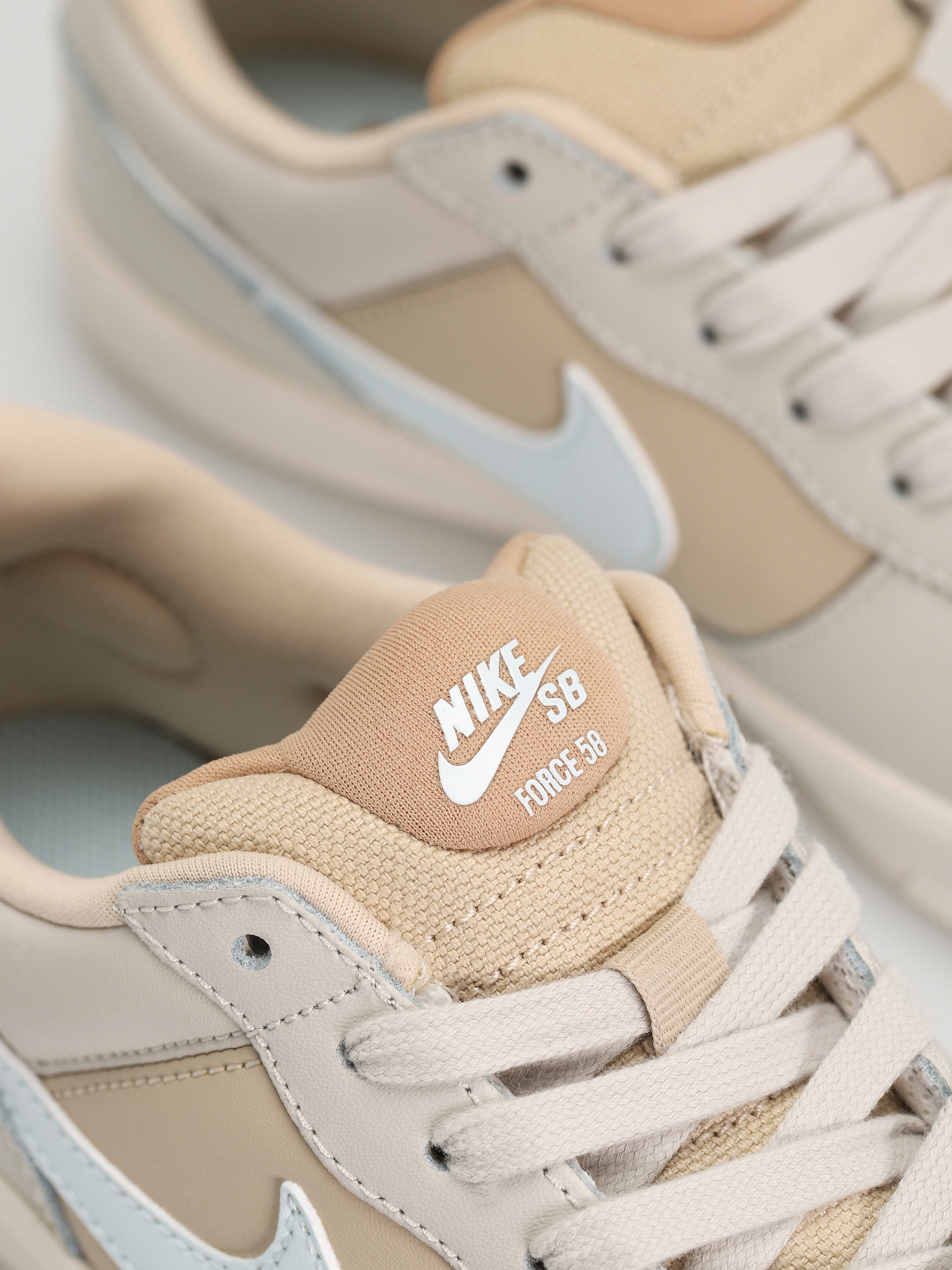 Nike SB Force 58 Premium Shoes (light bone/glacier blue sanddrift hemp)