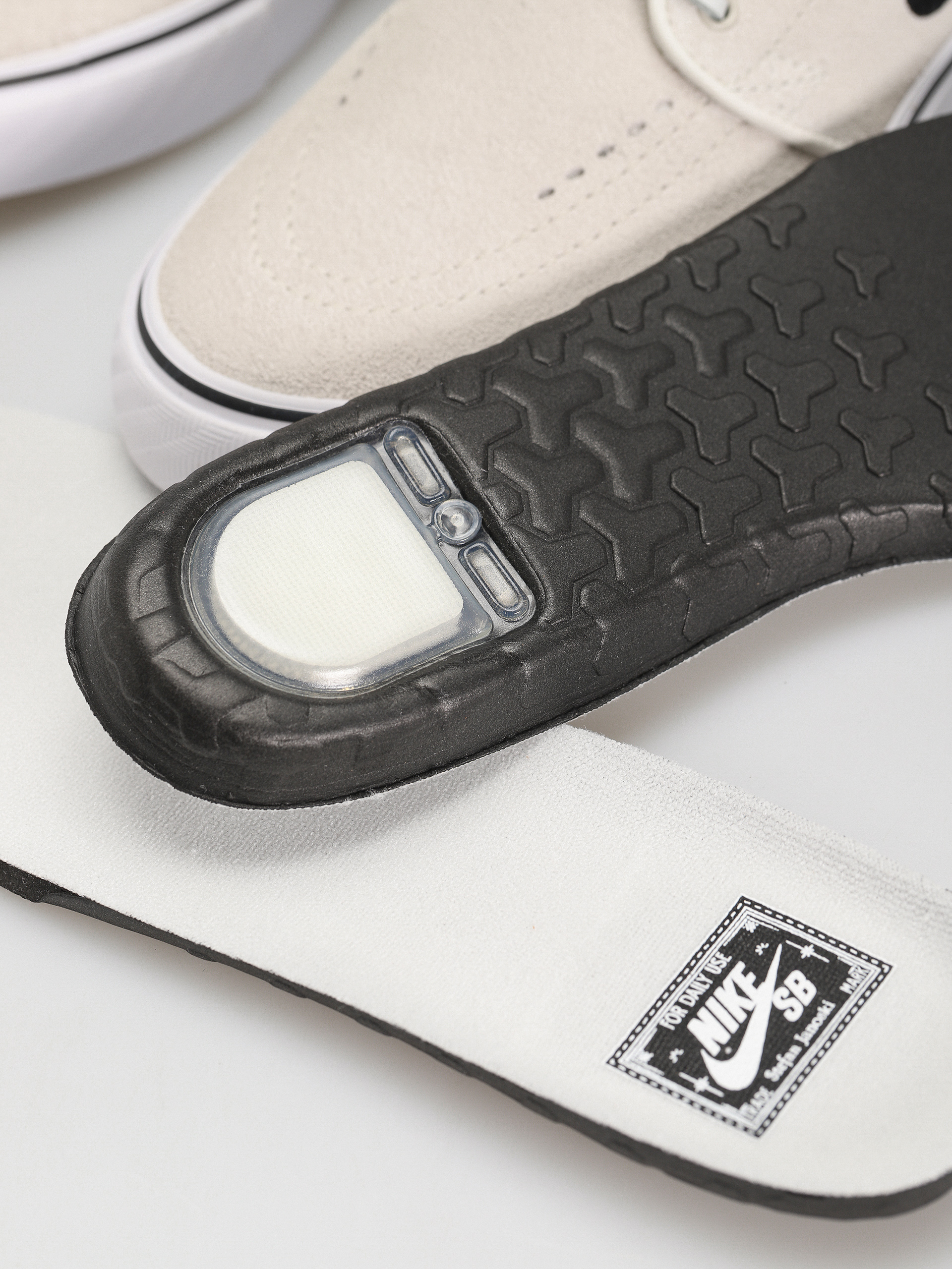 Nike SB Zoom Janoski Og+ Shoes (summit white/black summit white white)