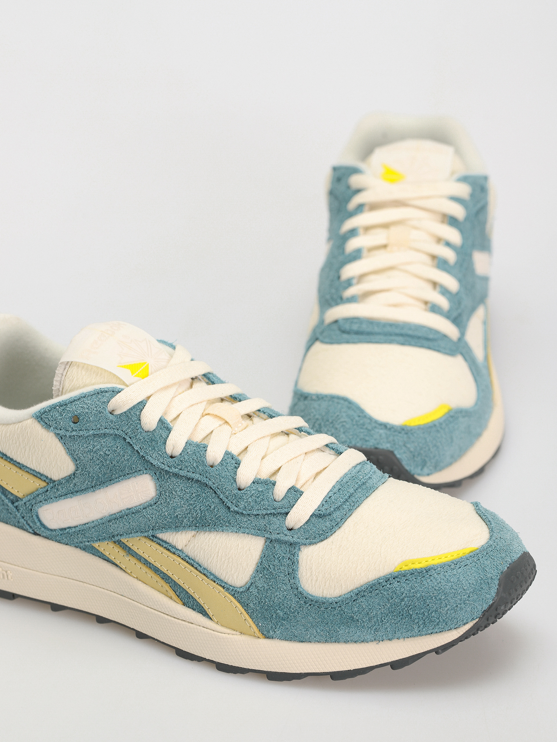 Reebok Reebok Dl5000 Shoes green luxblue ylwflmt creamwht