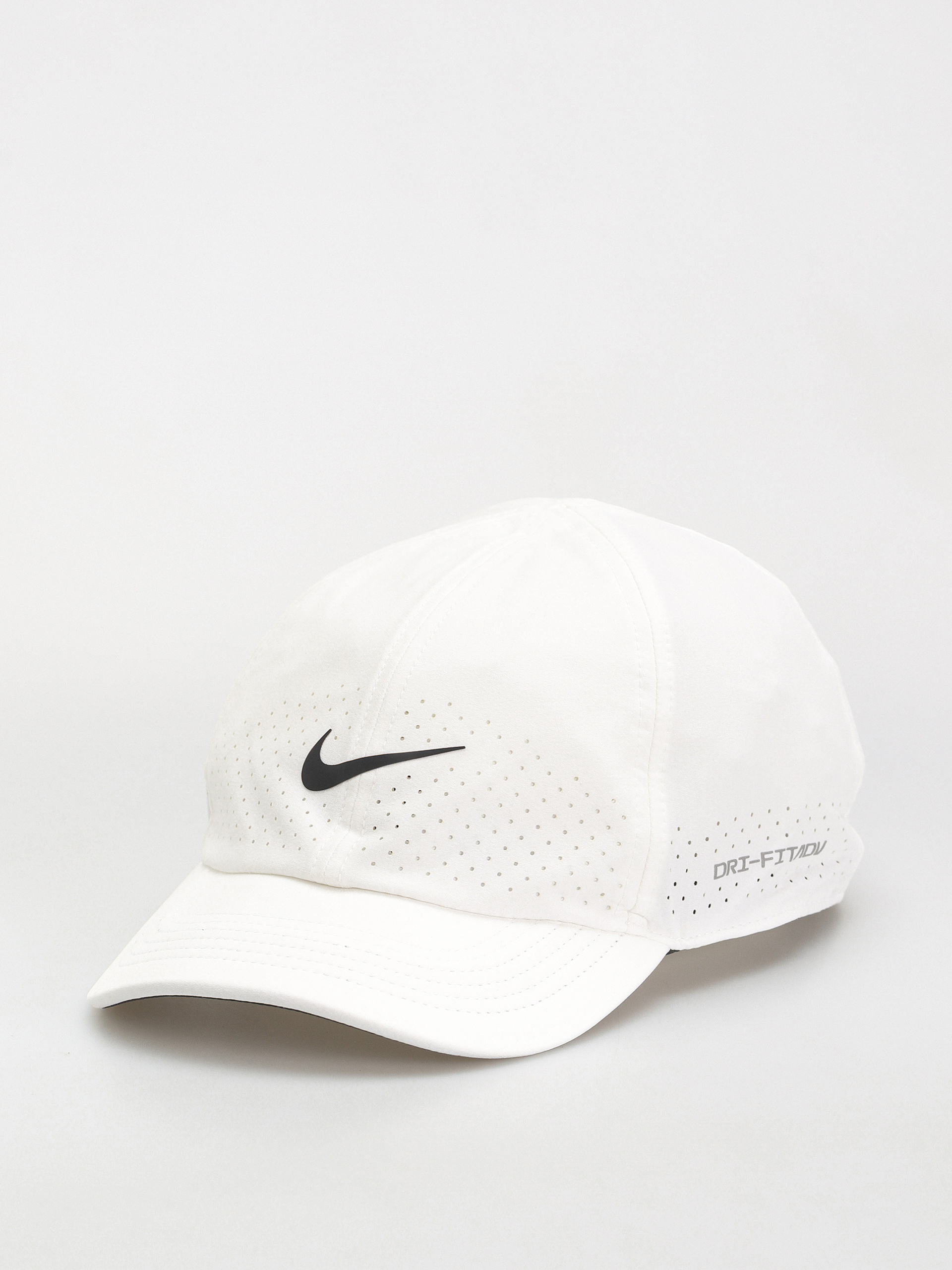 Nike SB Dri FIT Adv Club Cap white white black