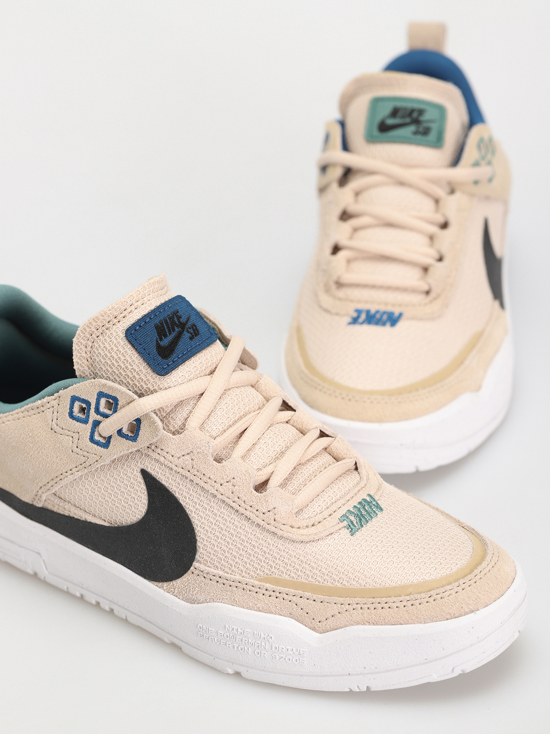 Nike SB Day One JR Schuhe (sanddrift/black court blue bicoastal)