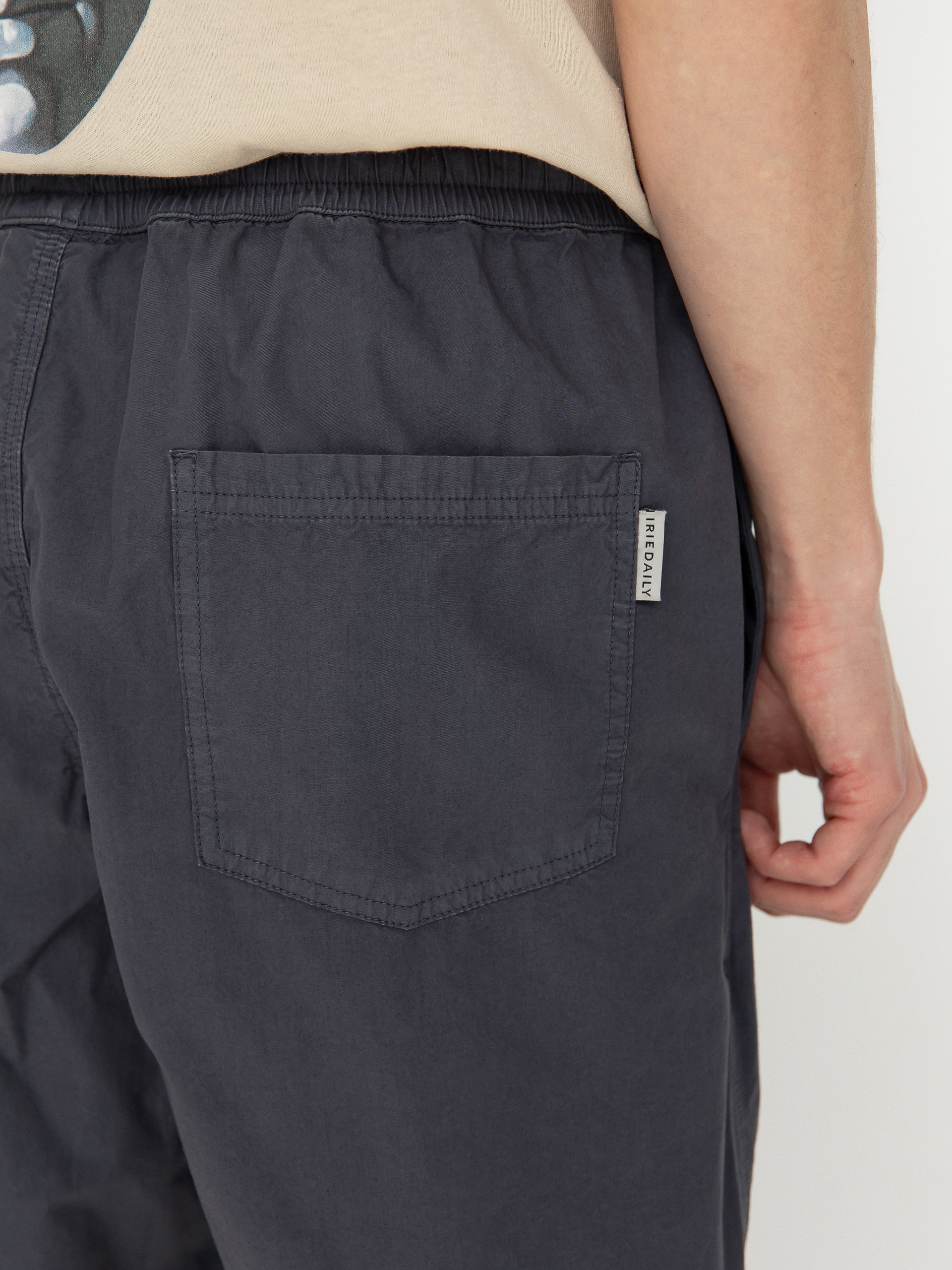 Iriedaily City Relax Shorts (dark steel)