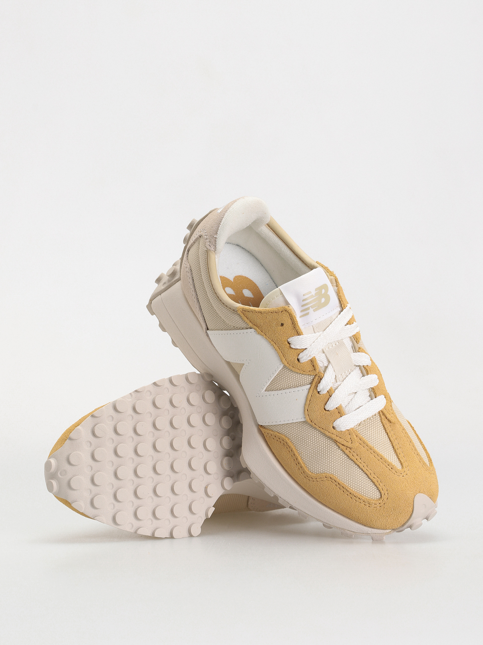 New Balance 327 Shoes beige (sandstone)