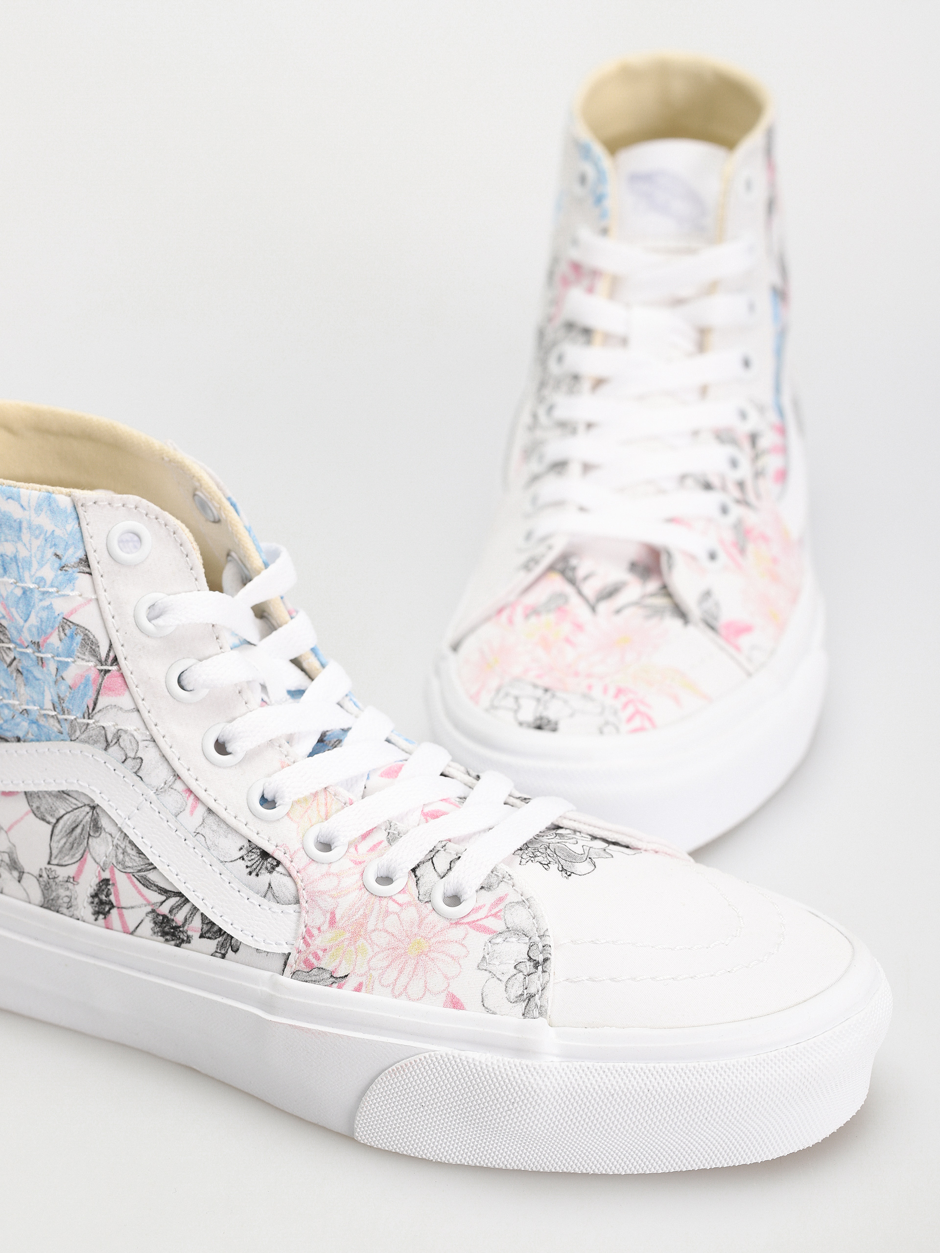 Vans Shoes Sk8 Hi Tapered (whimsy floral true white)