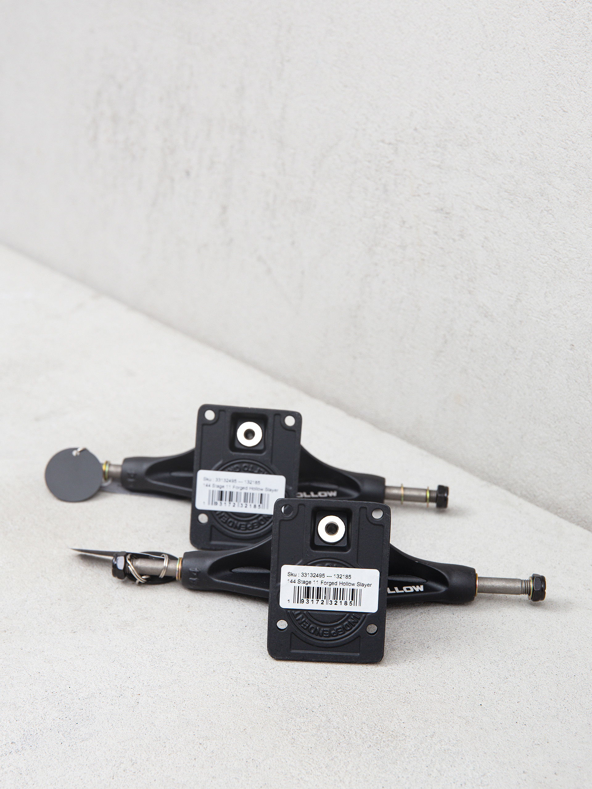 Independent Stg 11 Forged Hollow Slayer Achsen (black)