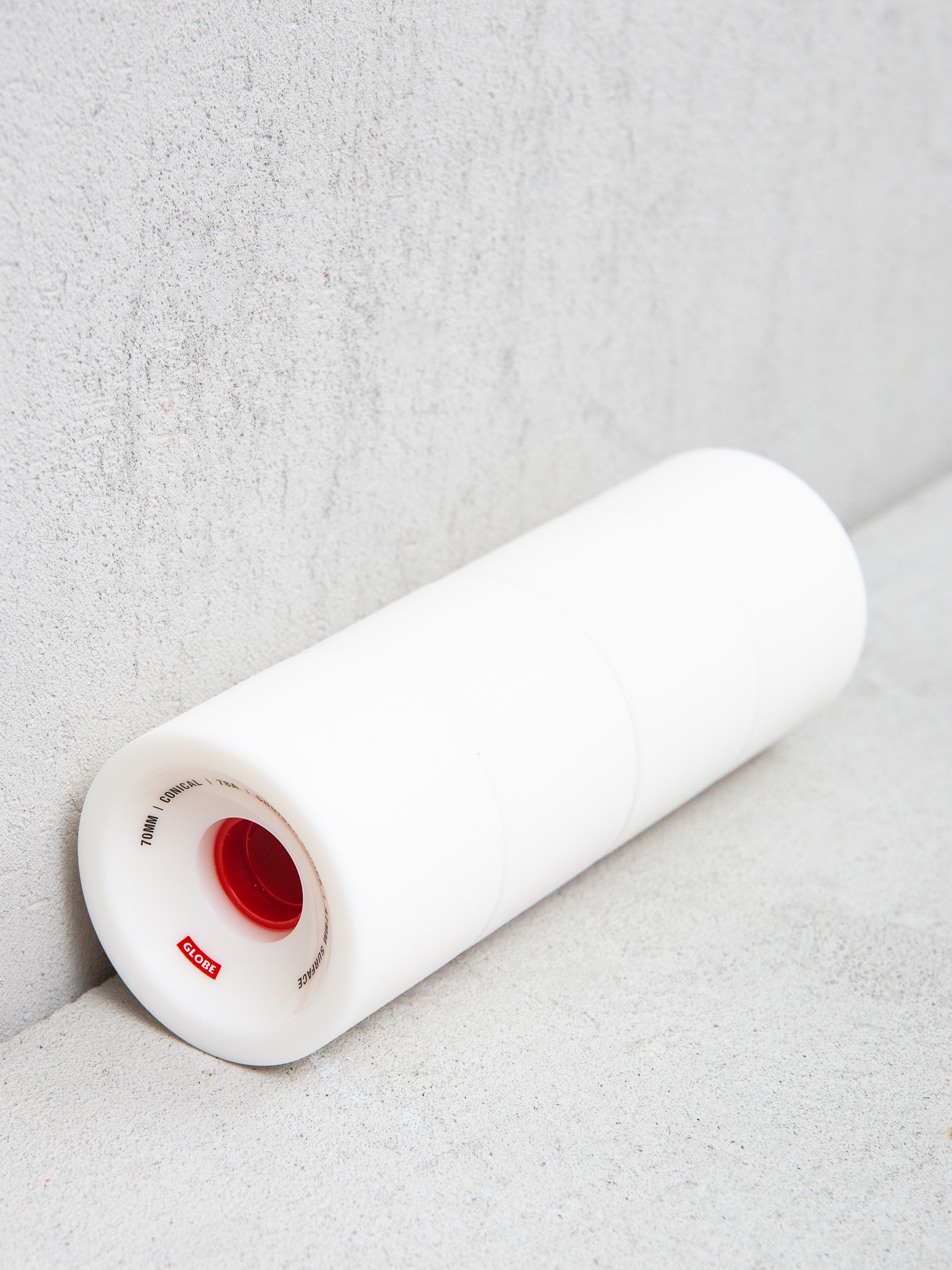 Globe Conical Cruiser Rollen (white/red)