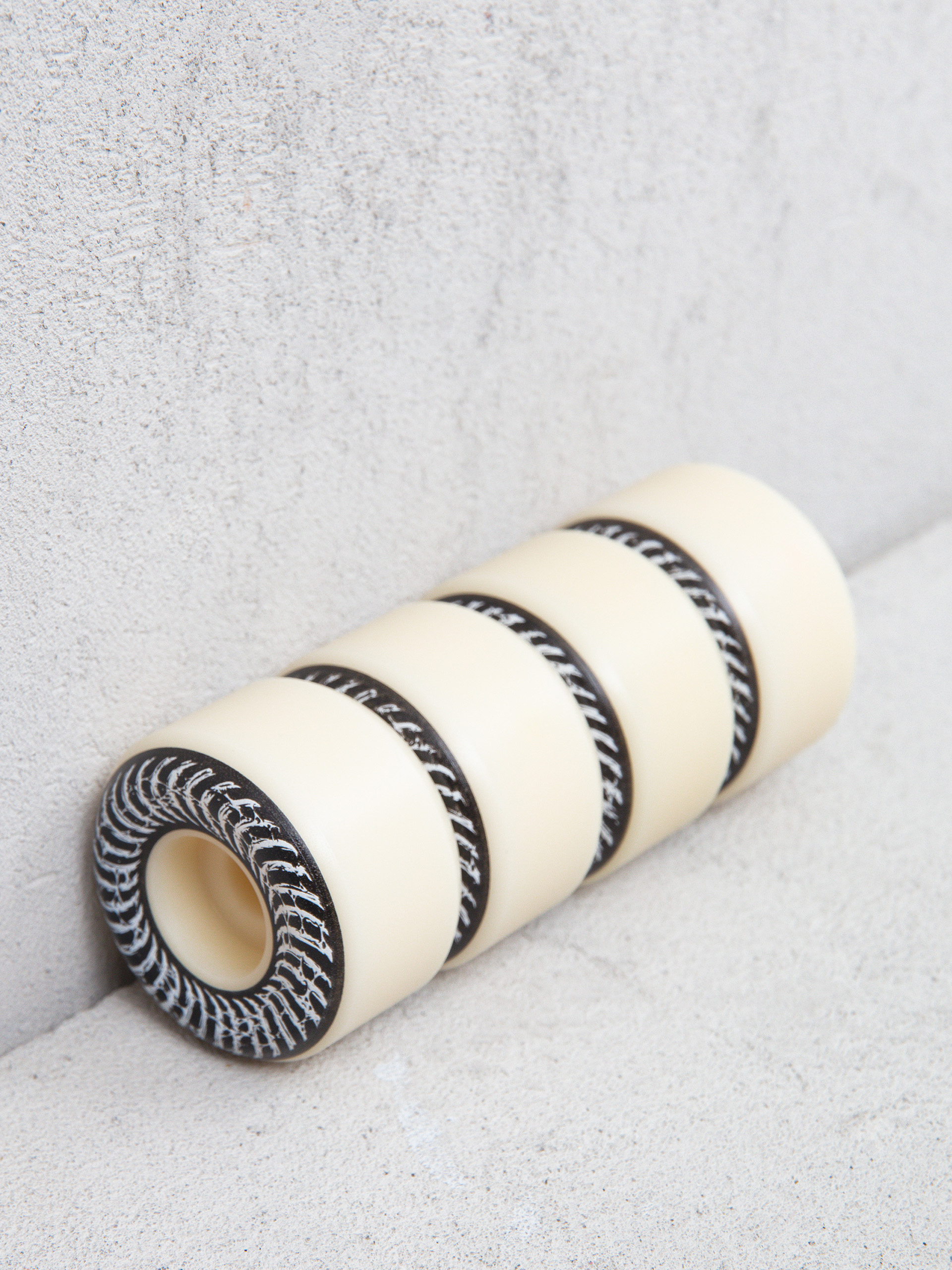 Spitfire F4 99D Conical Full Decay Wheels (natural/black)