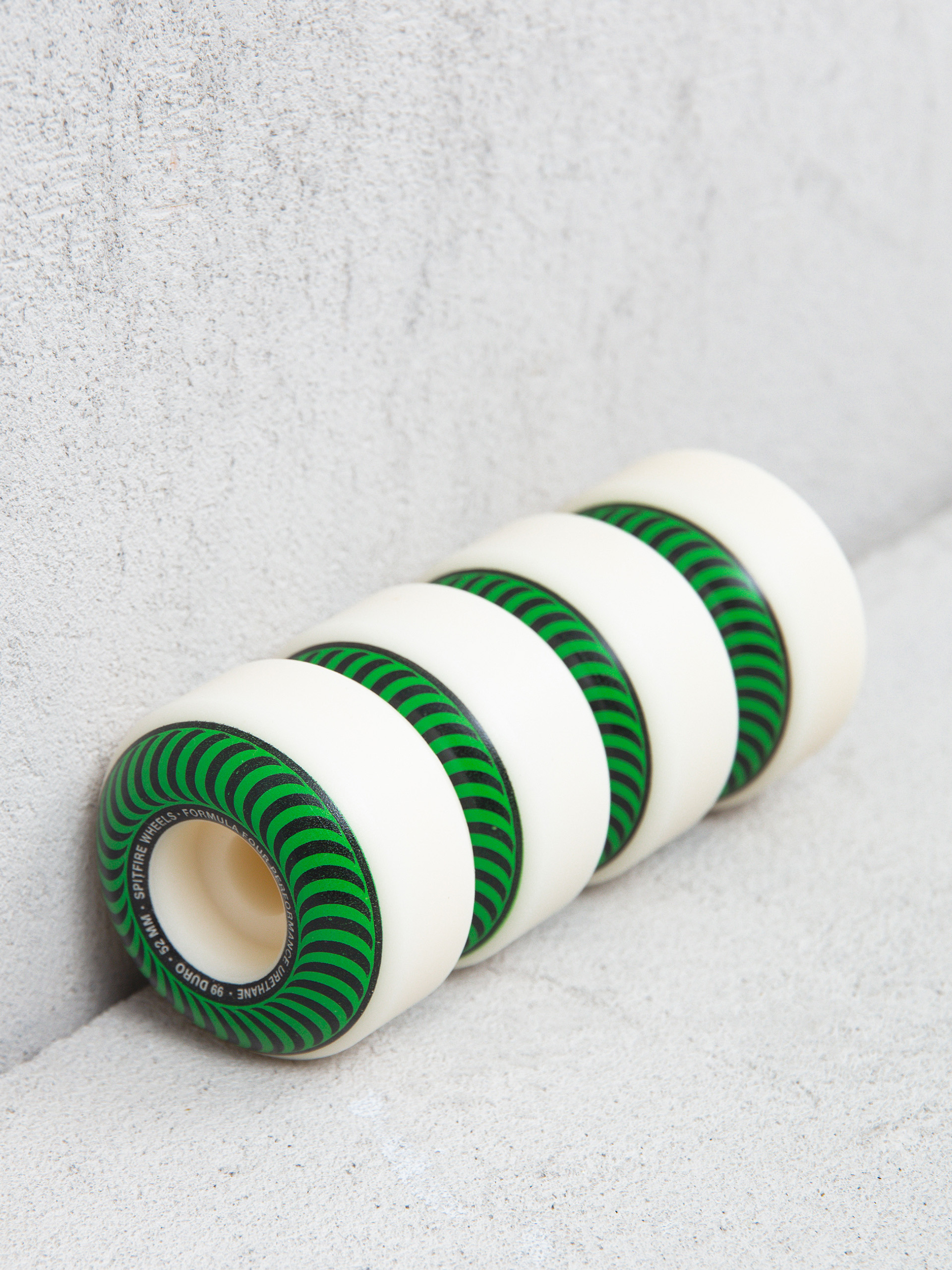 Spitfire F4 99 Classic Wheels - white, beige, green (green)
