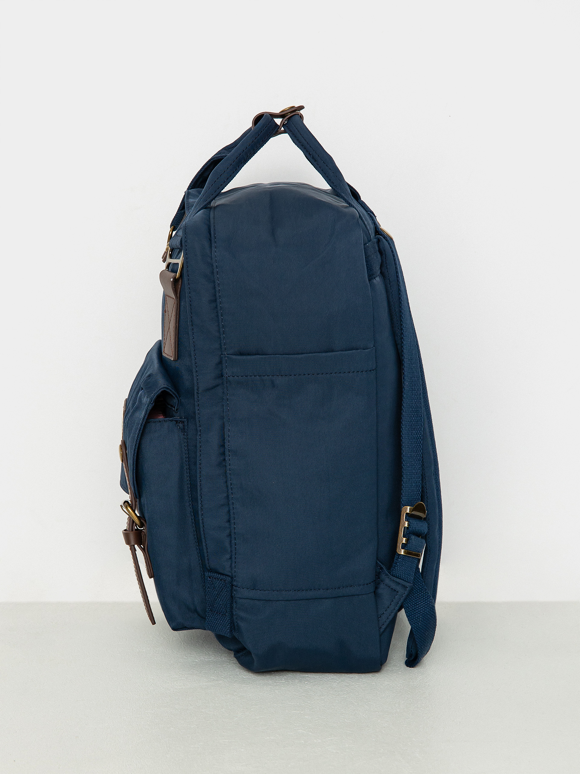 Doughnut Macaroon Backpack (blueberry)