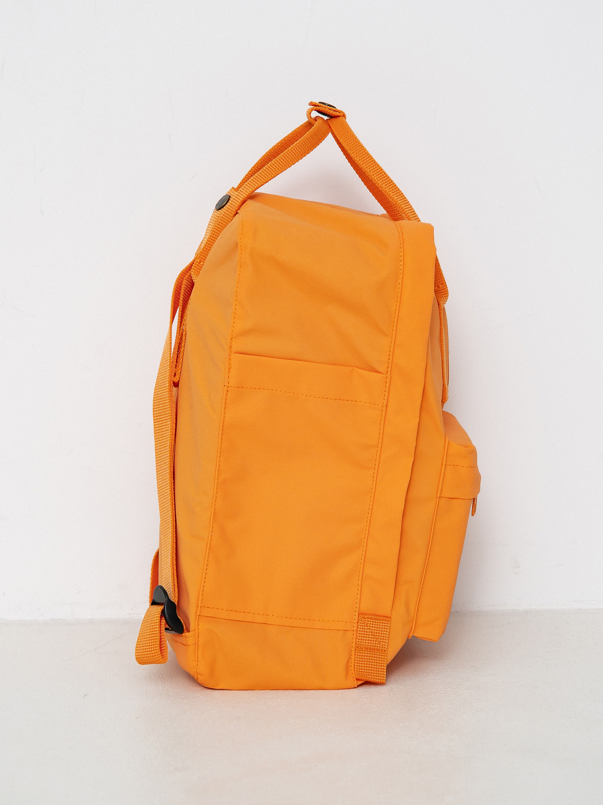 Orange kanken bag deals