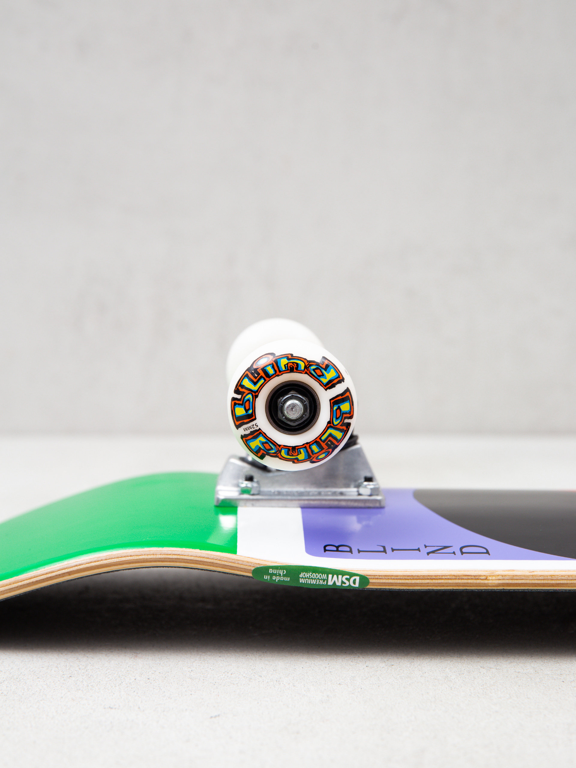 Blind Girl Doll 2 Fp Skateboard (green)