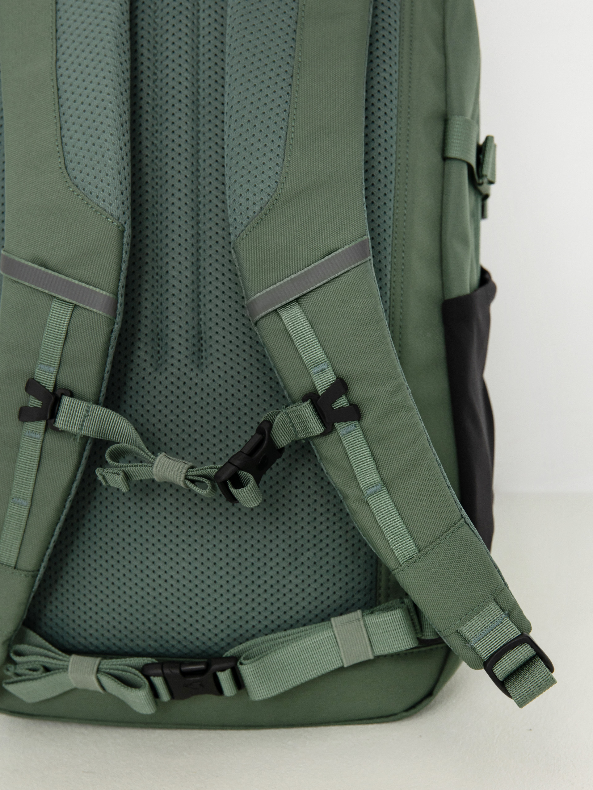 Fjallraven Skule 28 Backpack - green (patina green)