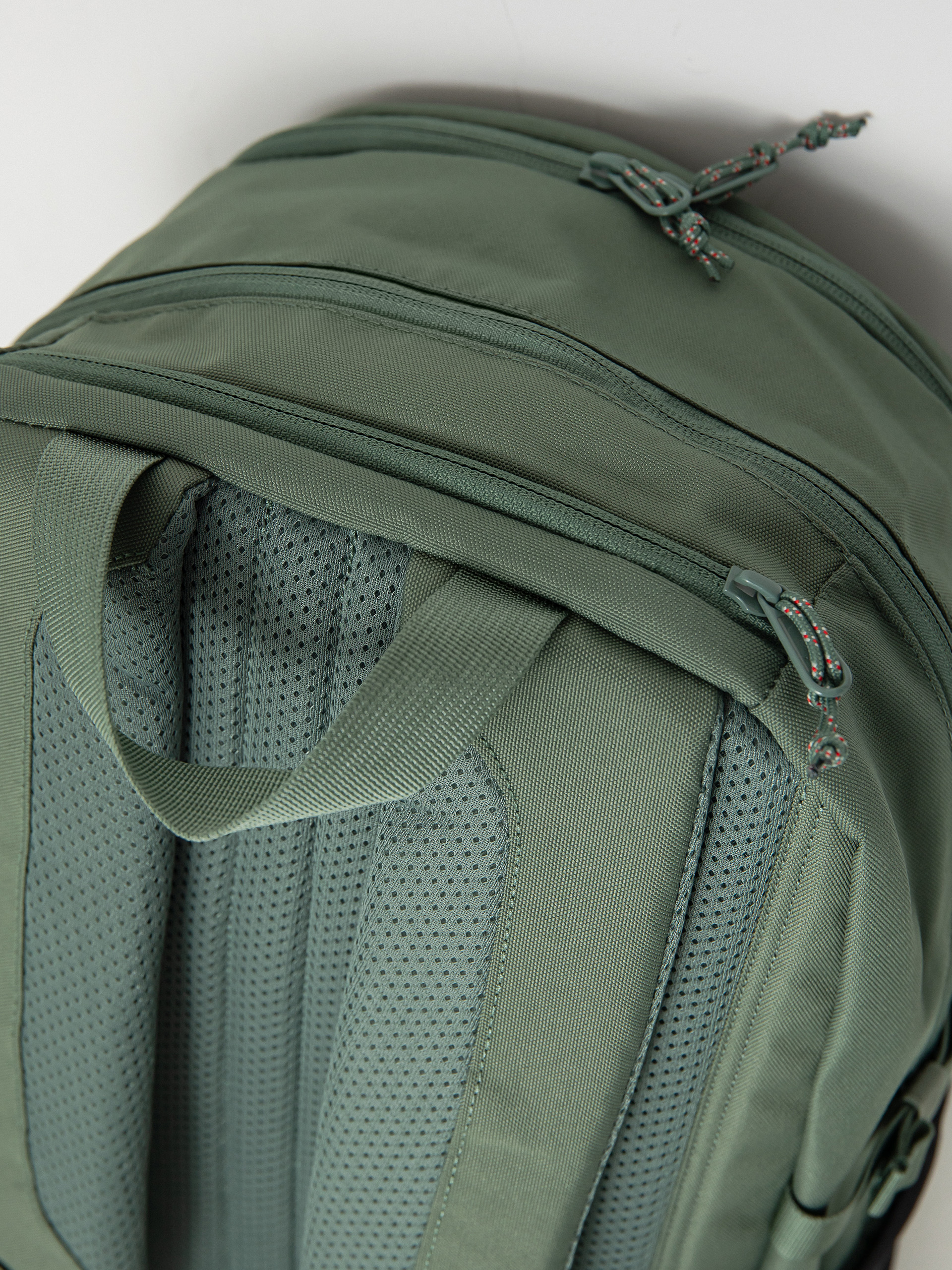 Fjallraven Skule 28 Backpack (patina green)
