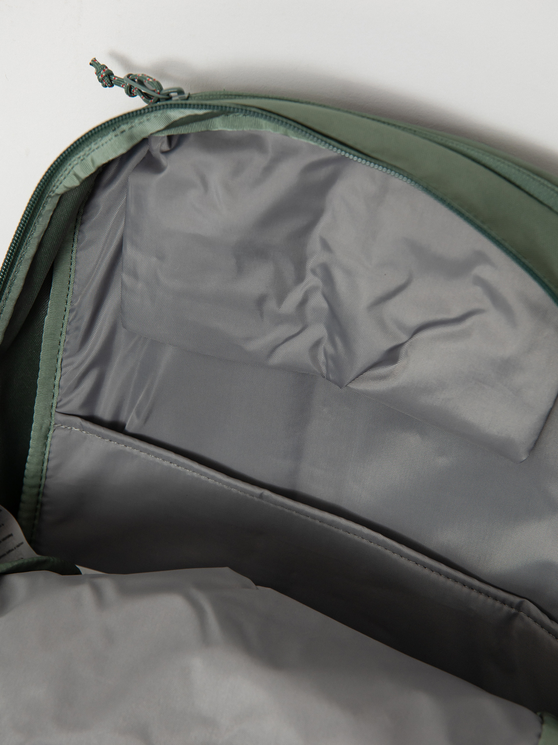 Fjallraven Skule 28 Backpack (patina green)