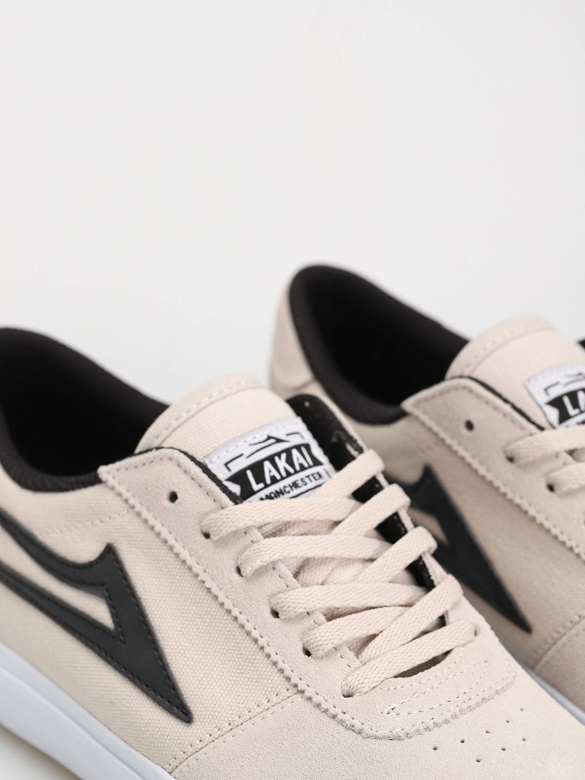 Lakai Manchester Shoes (white black)