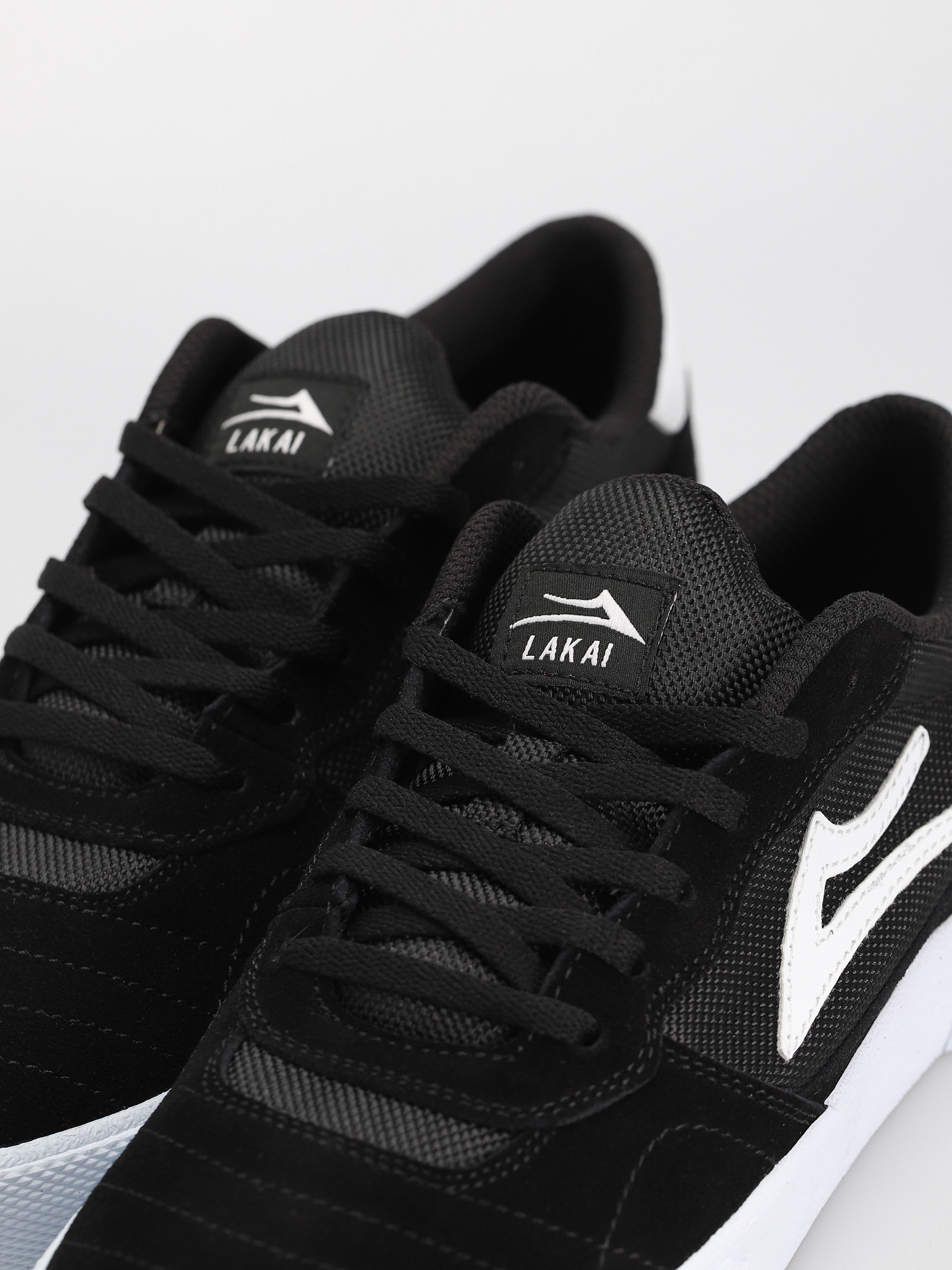 Lakai Cambridge Schuhe (black white suede)