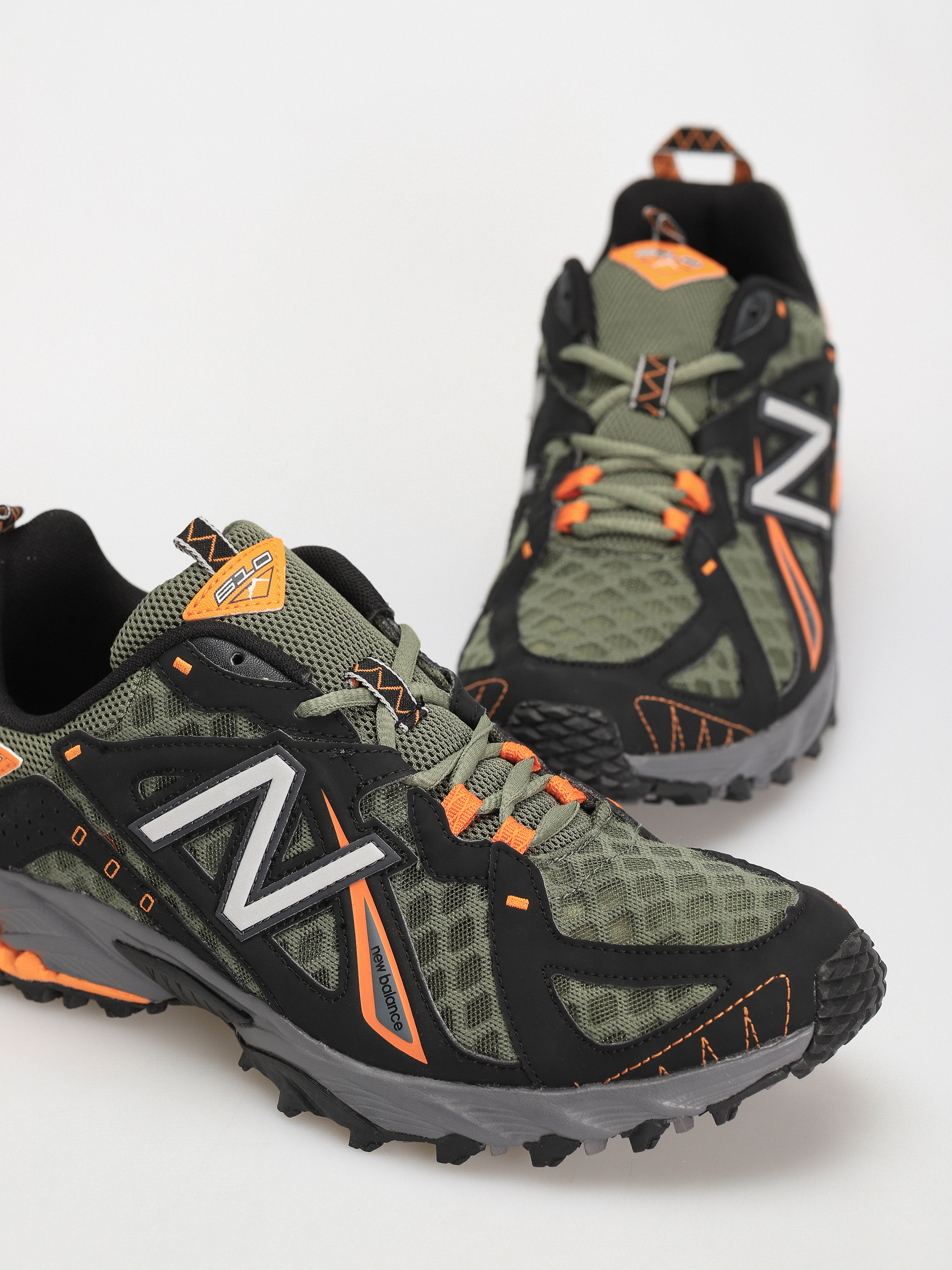 New Balance Schuhe 610 (dark olivine)