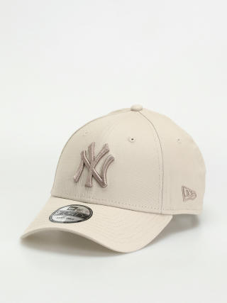 New Era League Essential 9Forty New York Yankees Cap (beige/purple)