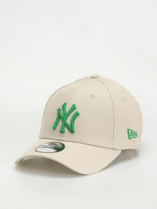 New Era League Essential 9Forty New York Yankees Cap (beige/green)