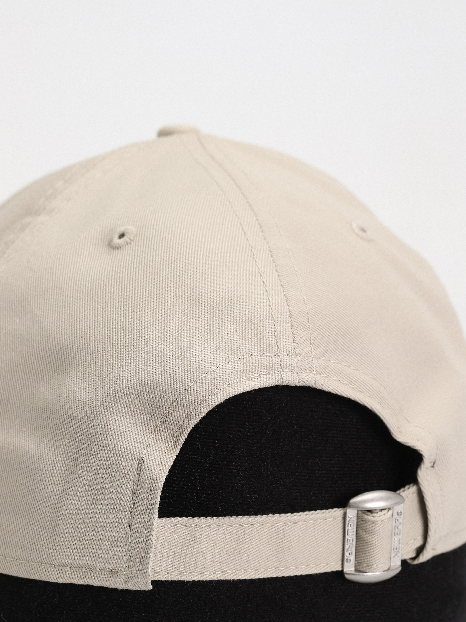 New Era League Essential 9Forty New York Yankees Cap (beige/green)