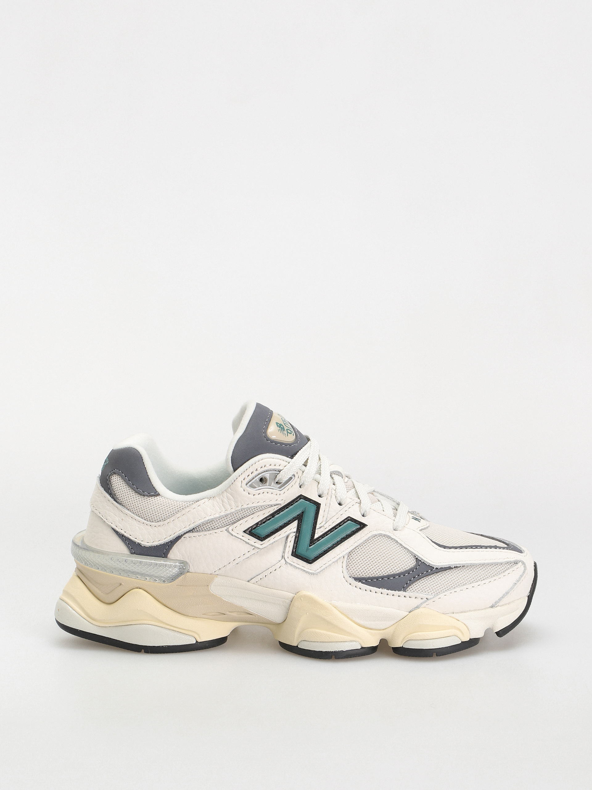 New Balance Shoes 9060 (sea salt)