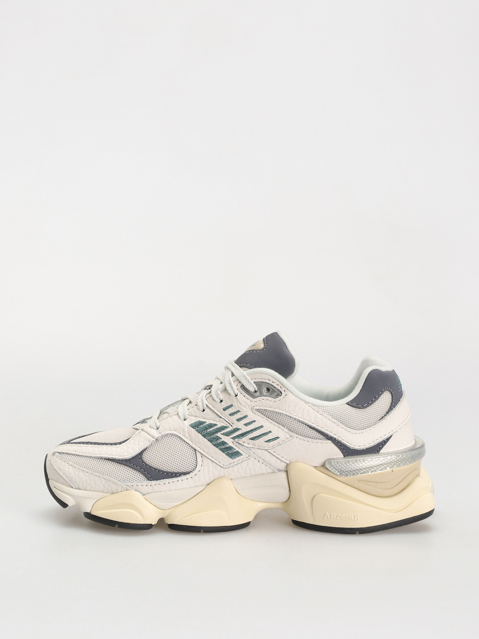 New Balance Shoes 9060 (sea salt)