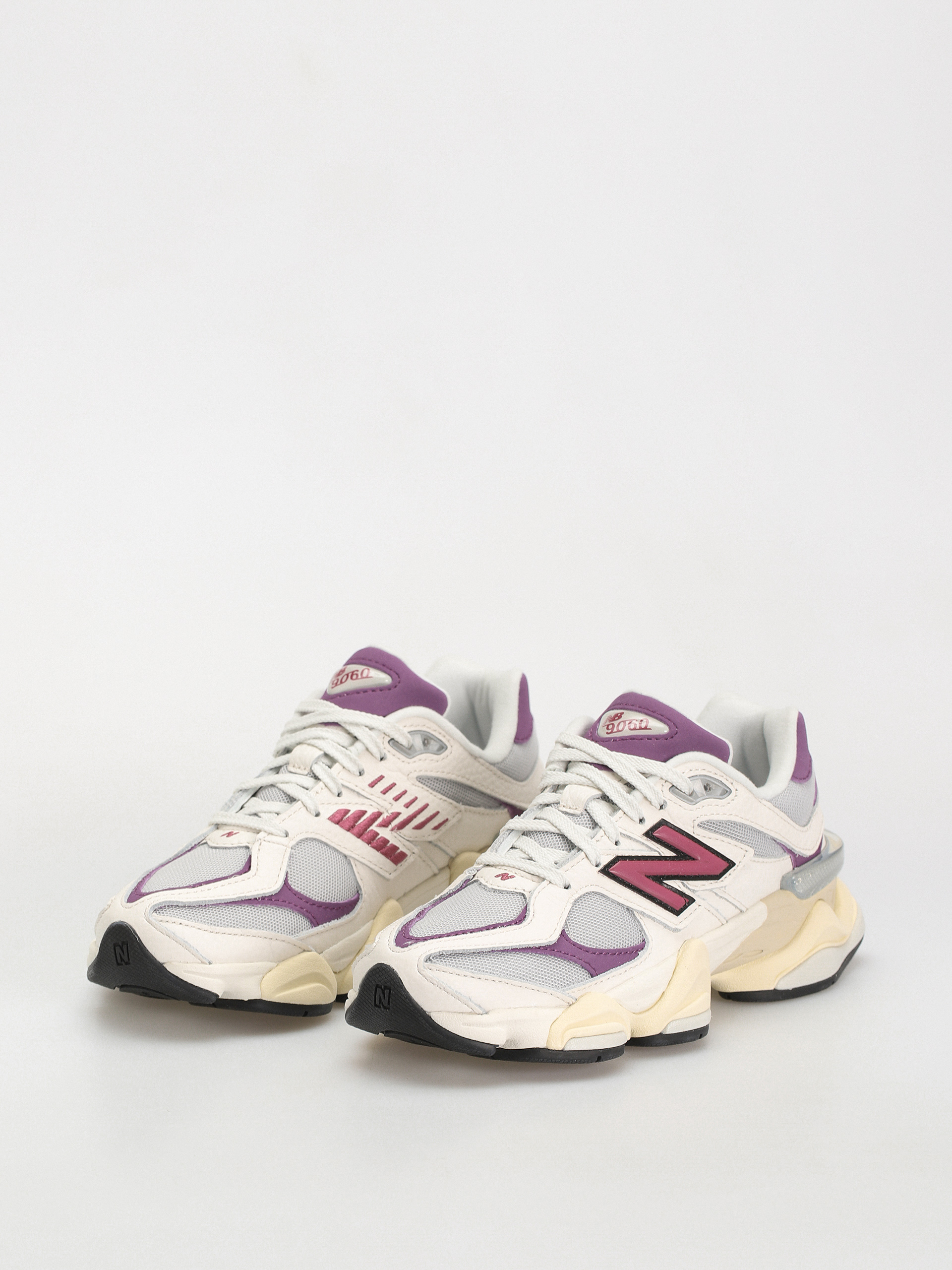New Balance Shoes 9060 (sea salt purple)