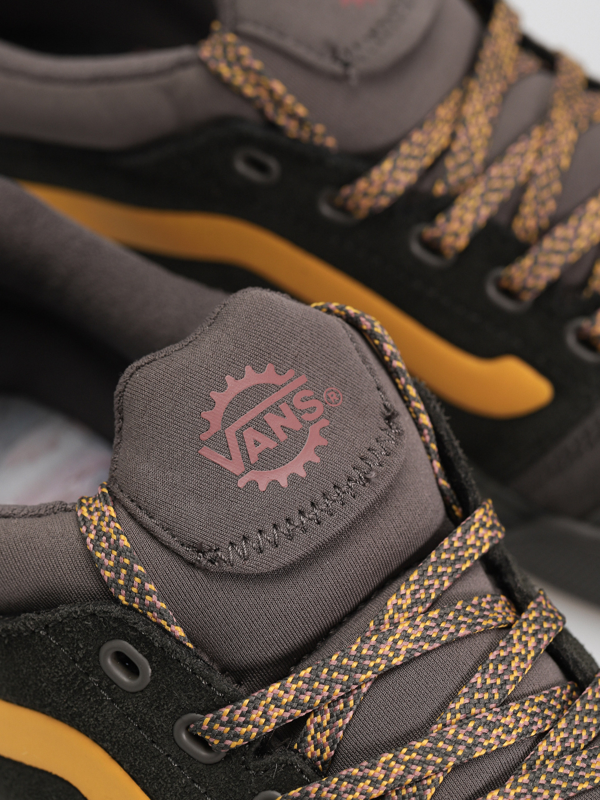 Vans Bmx Peak Shoes (lewis mills charcoal grey)