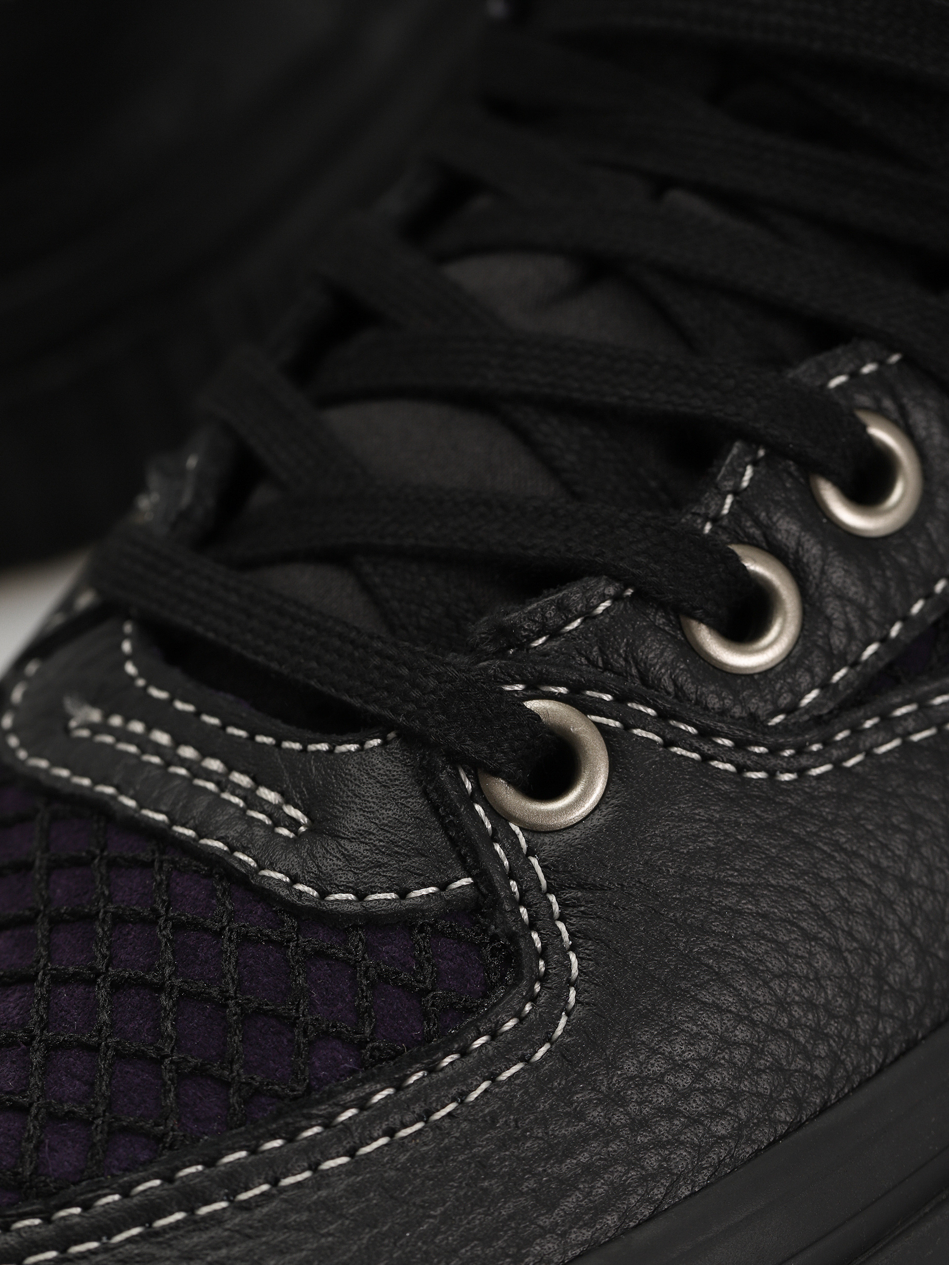 Vans X Pass Port Skate Half Cab Schuhe (pass-port black/purple)