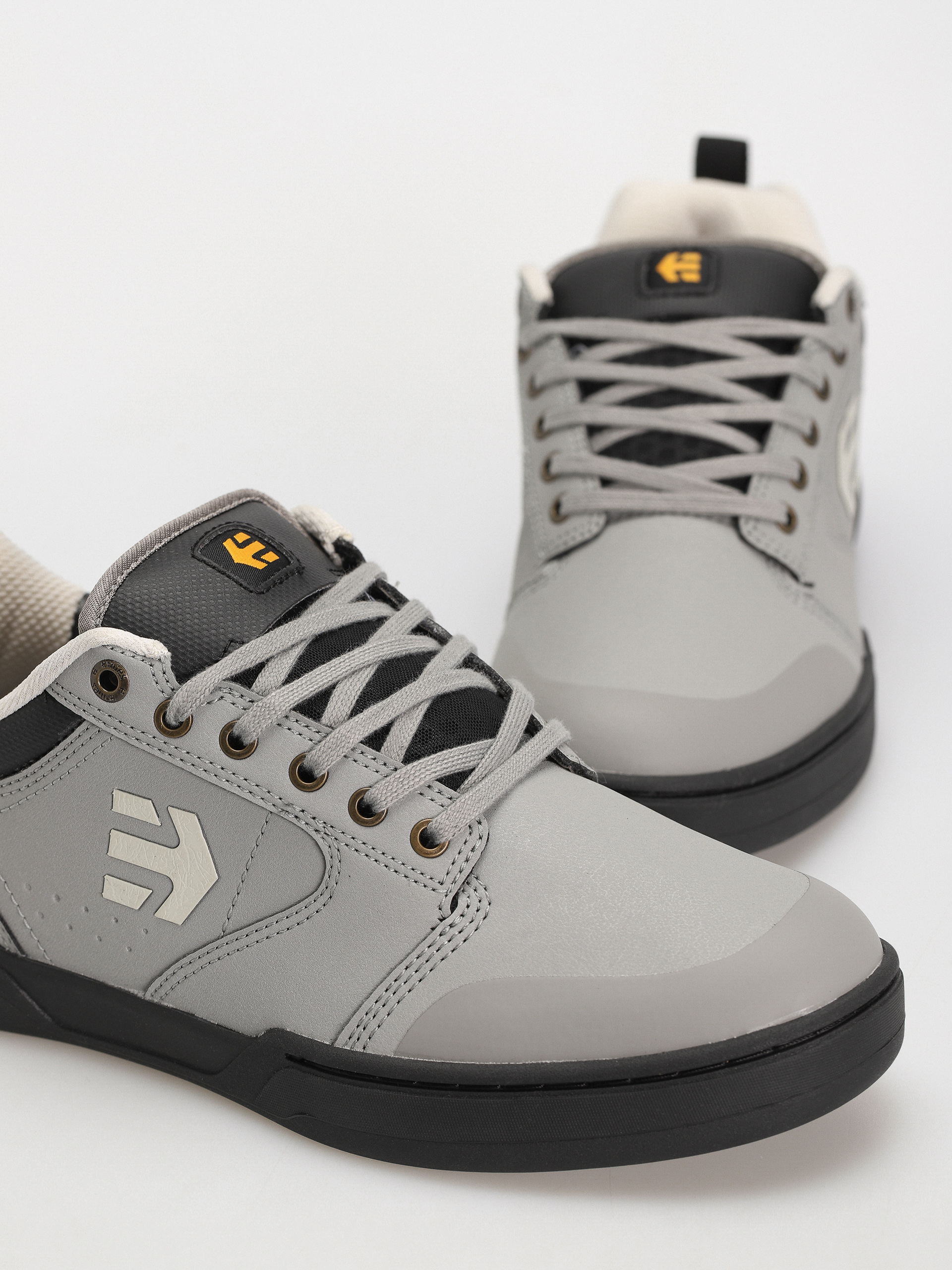 Etnies Camber Michelin Schuhe (warm grey/black)